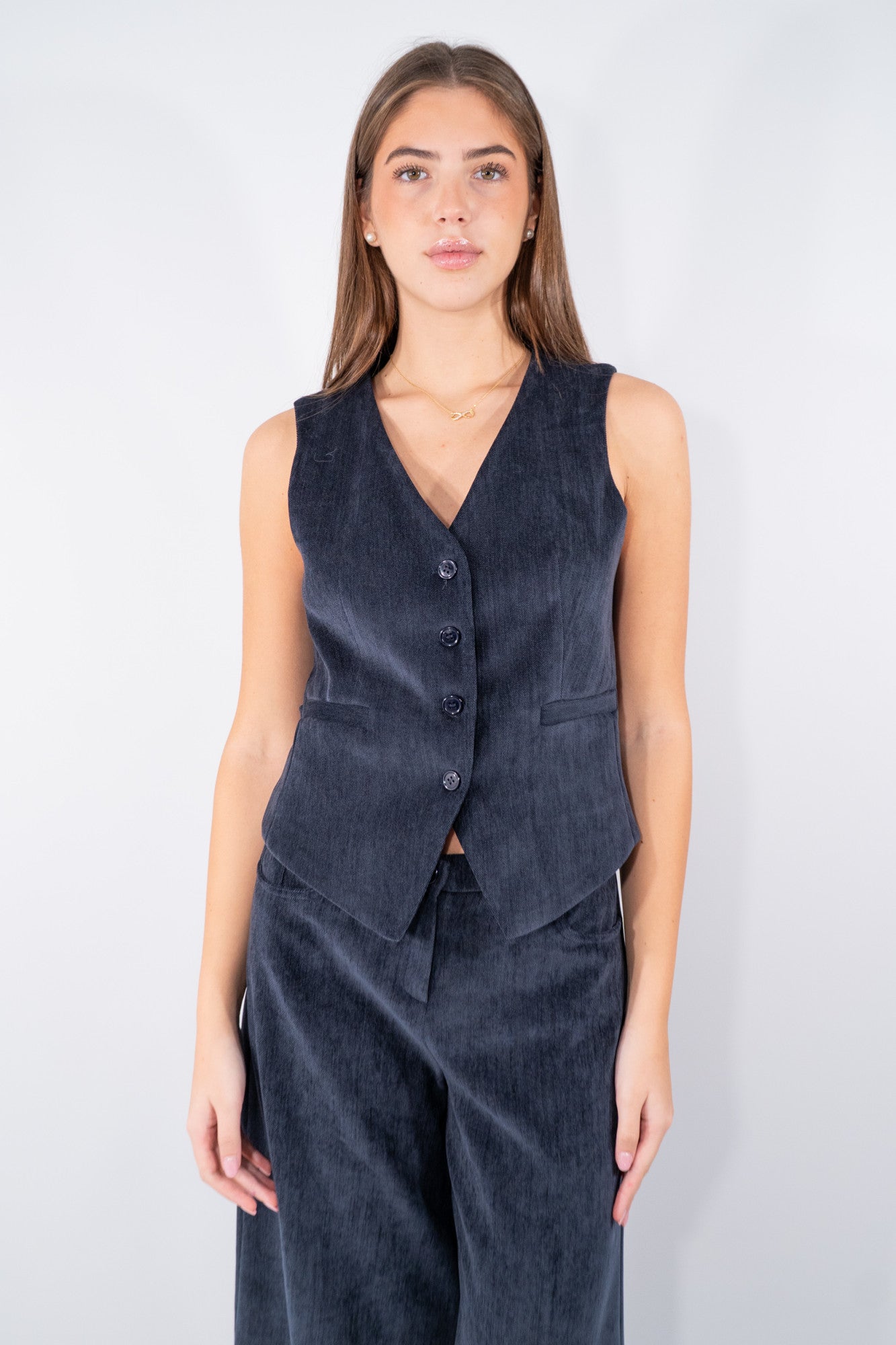 Gilet aperto chiusura a bottoni in tessuto effetto velluto