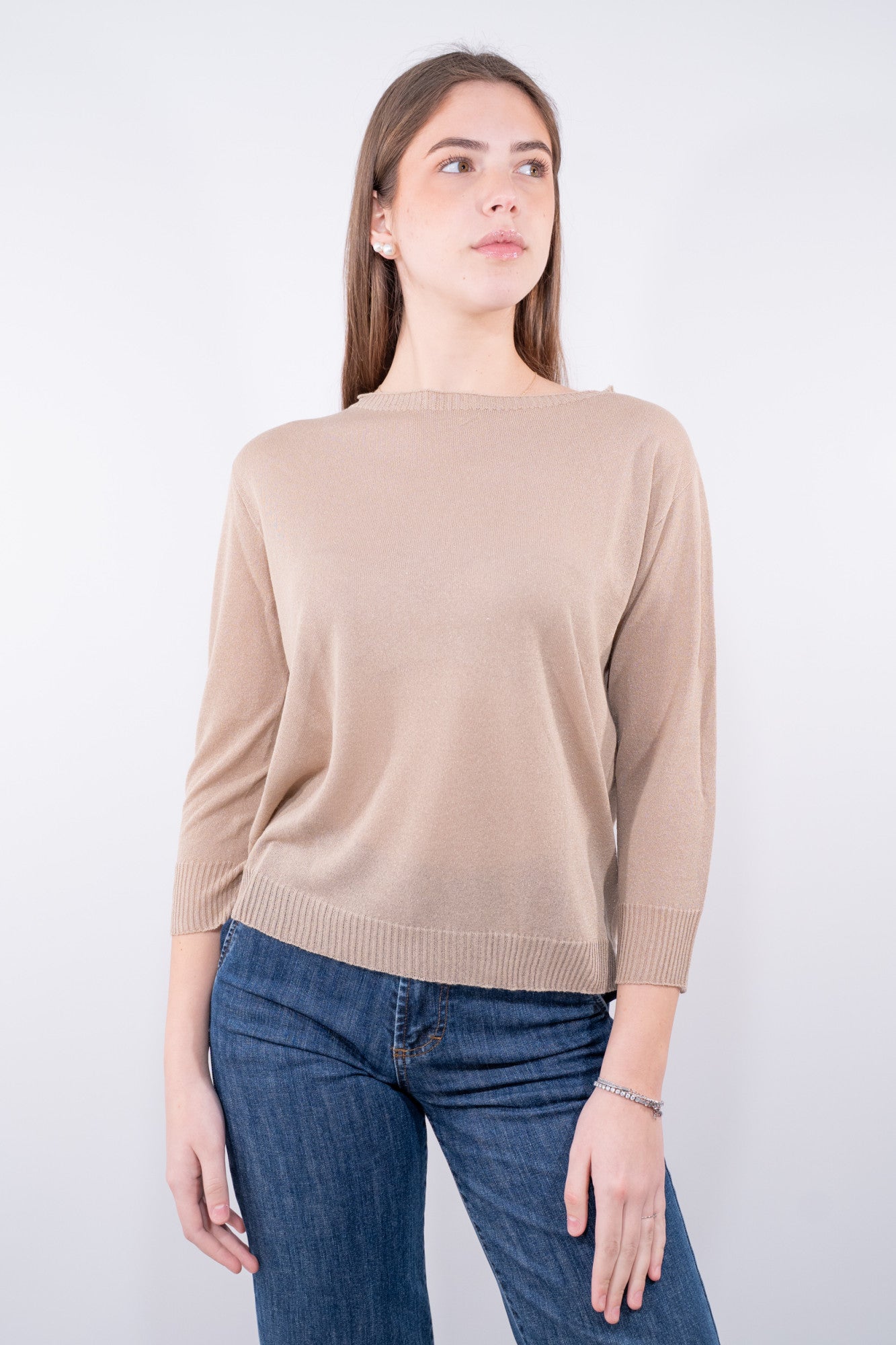 COLOR::BEIGE::1