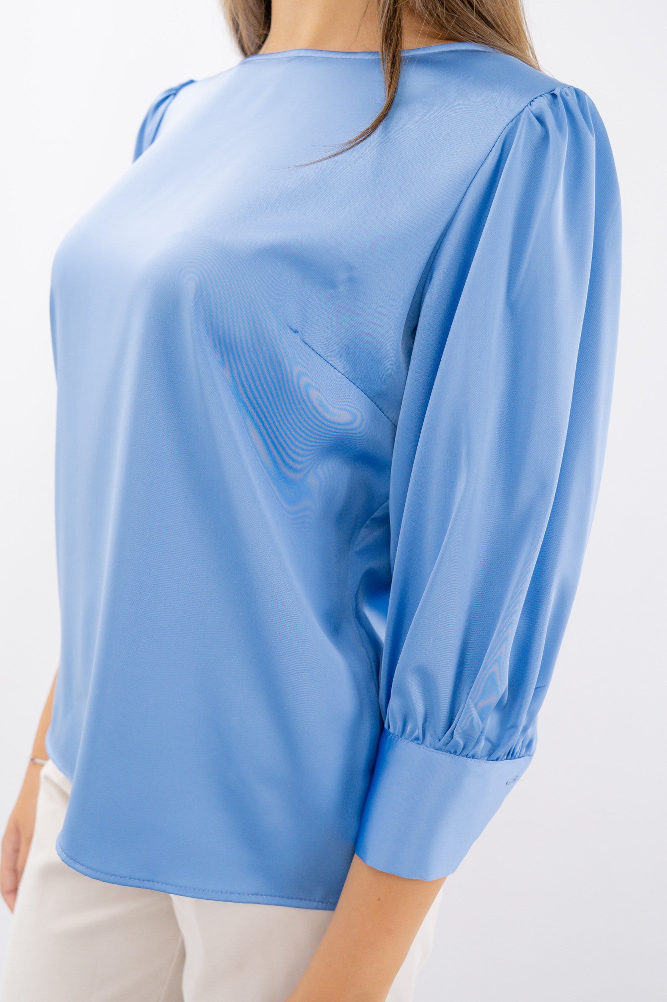 Blusa ad effetto satinato