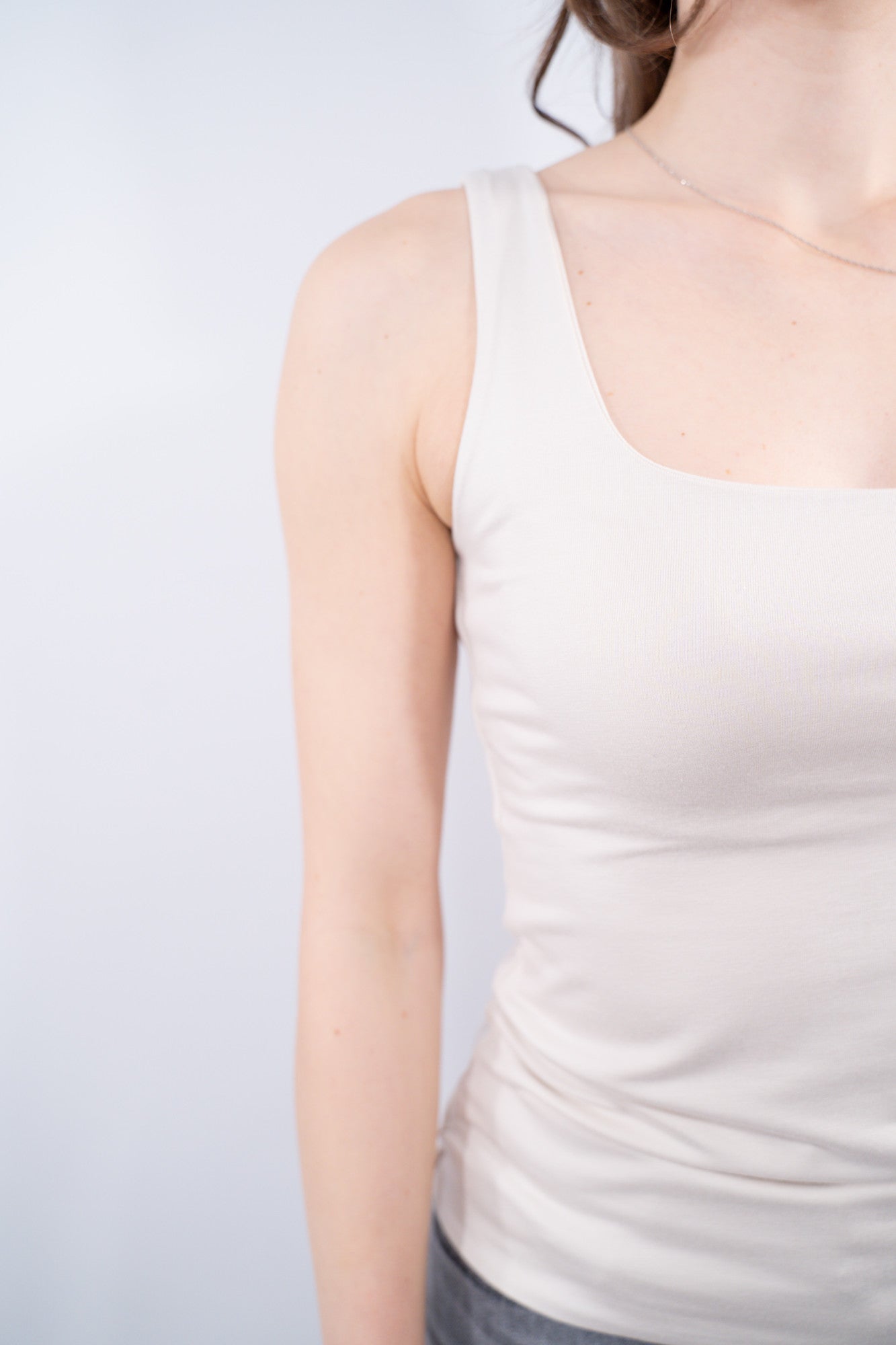 COLOR::BEIGE::2