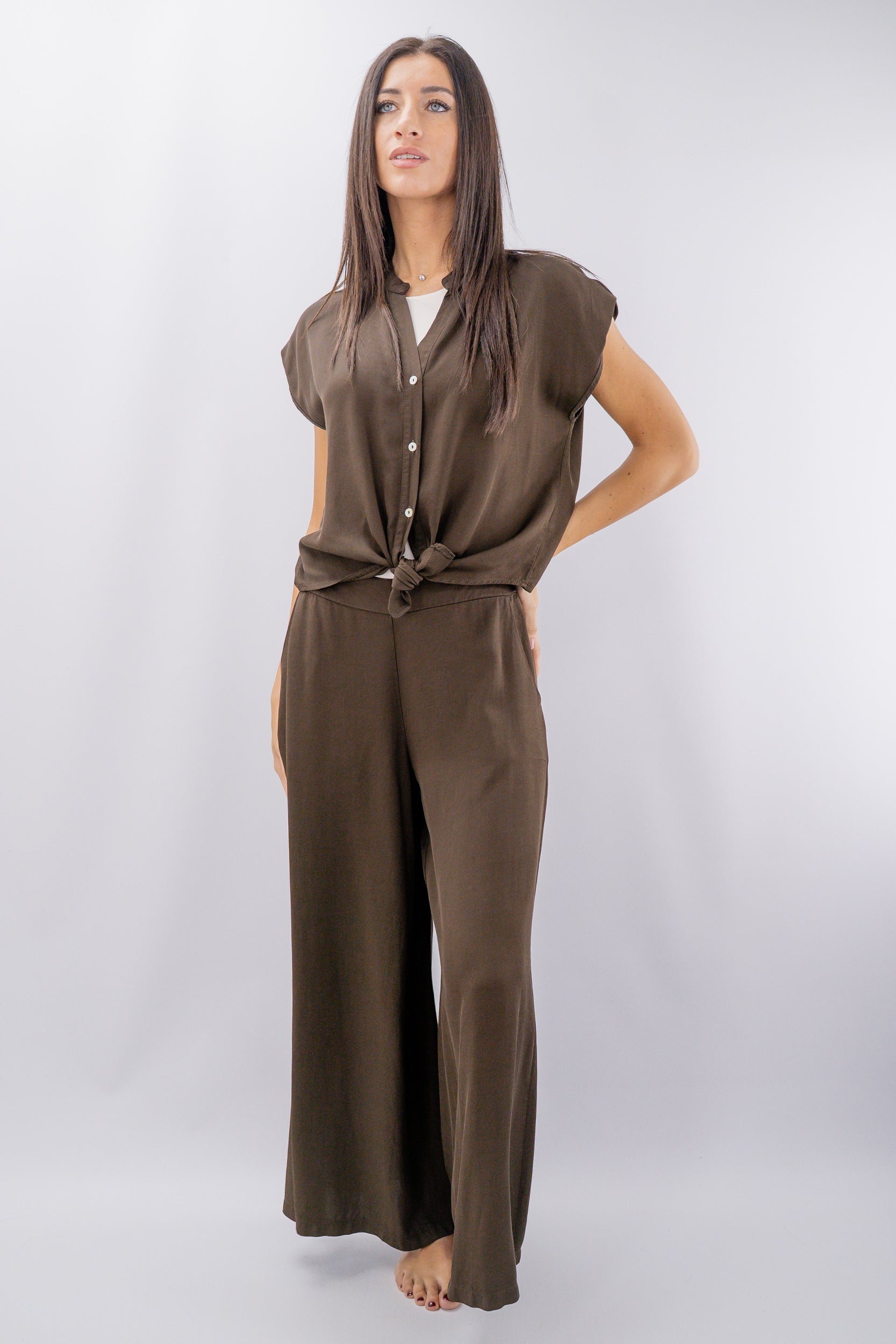 Camicia con collo coreana