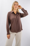 Camicia elegante con abbottonatura a scomparsa