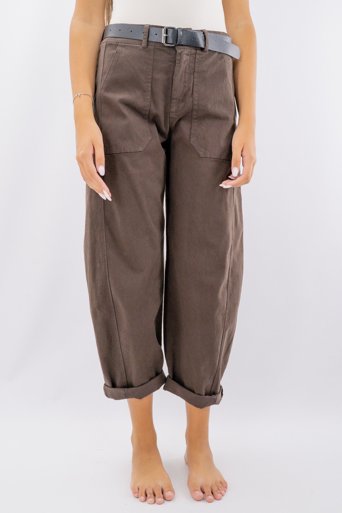 Pantalone ovetto con tasca marsupio