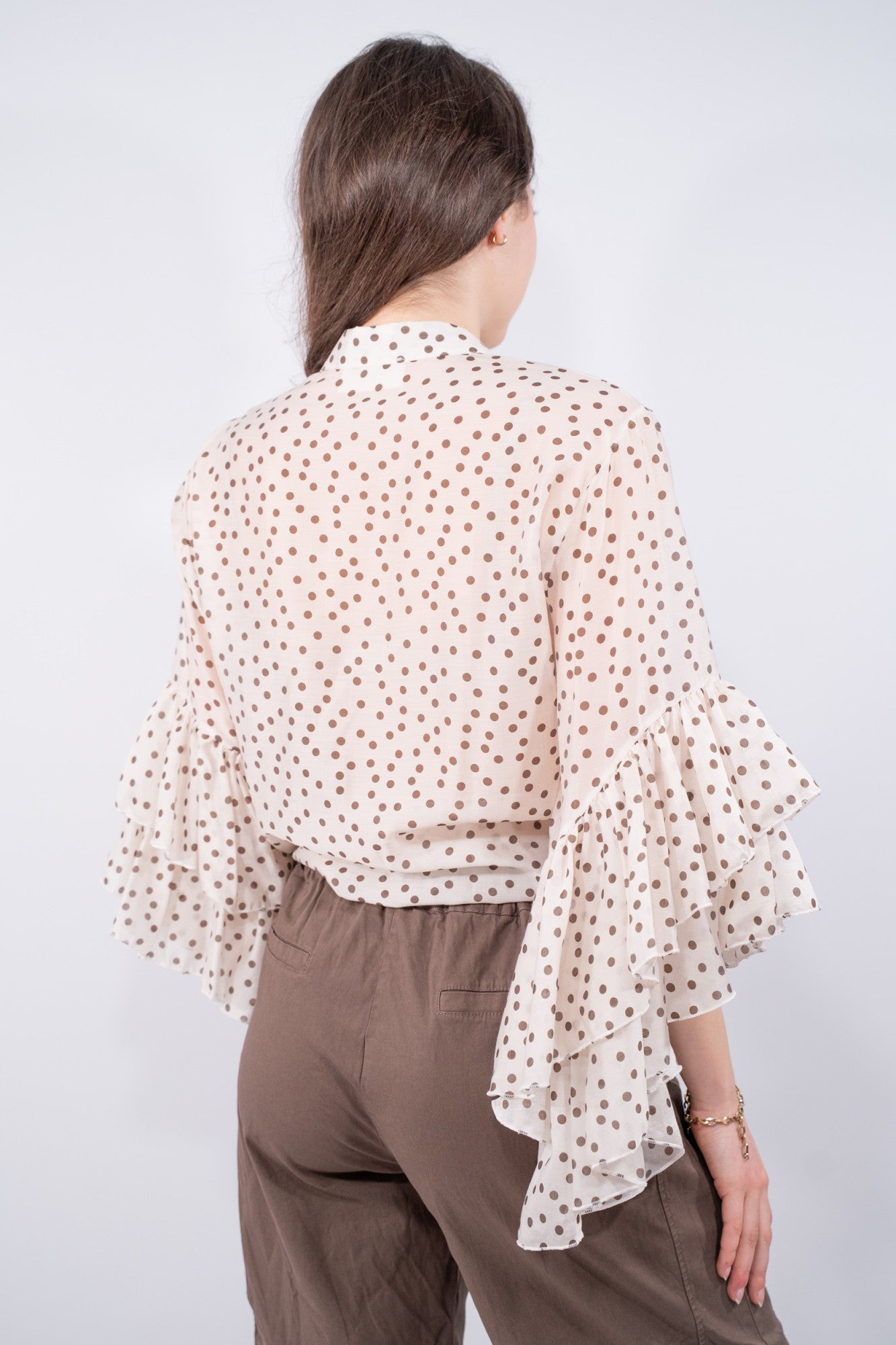 COLOR::BEIGE::3