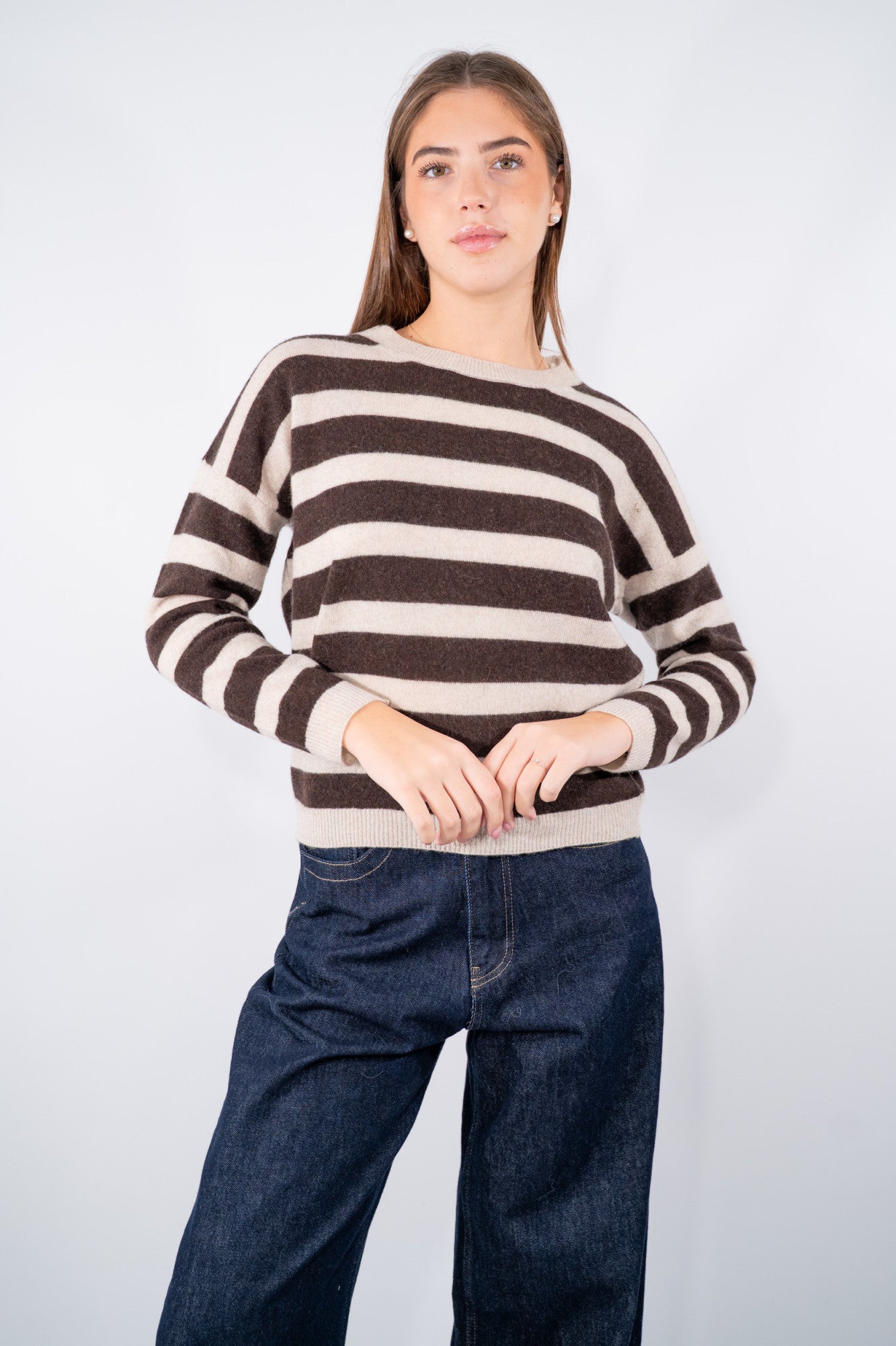 Maglia girocollo a righe in lana pregiata