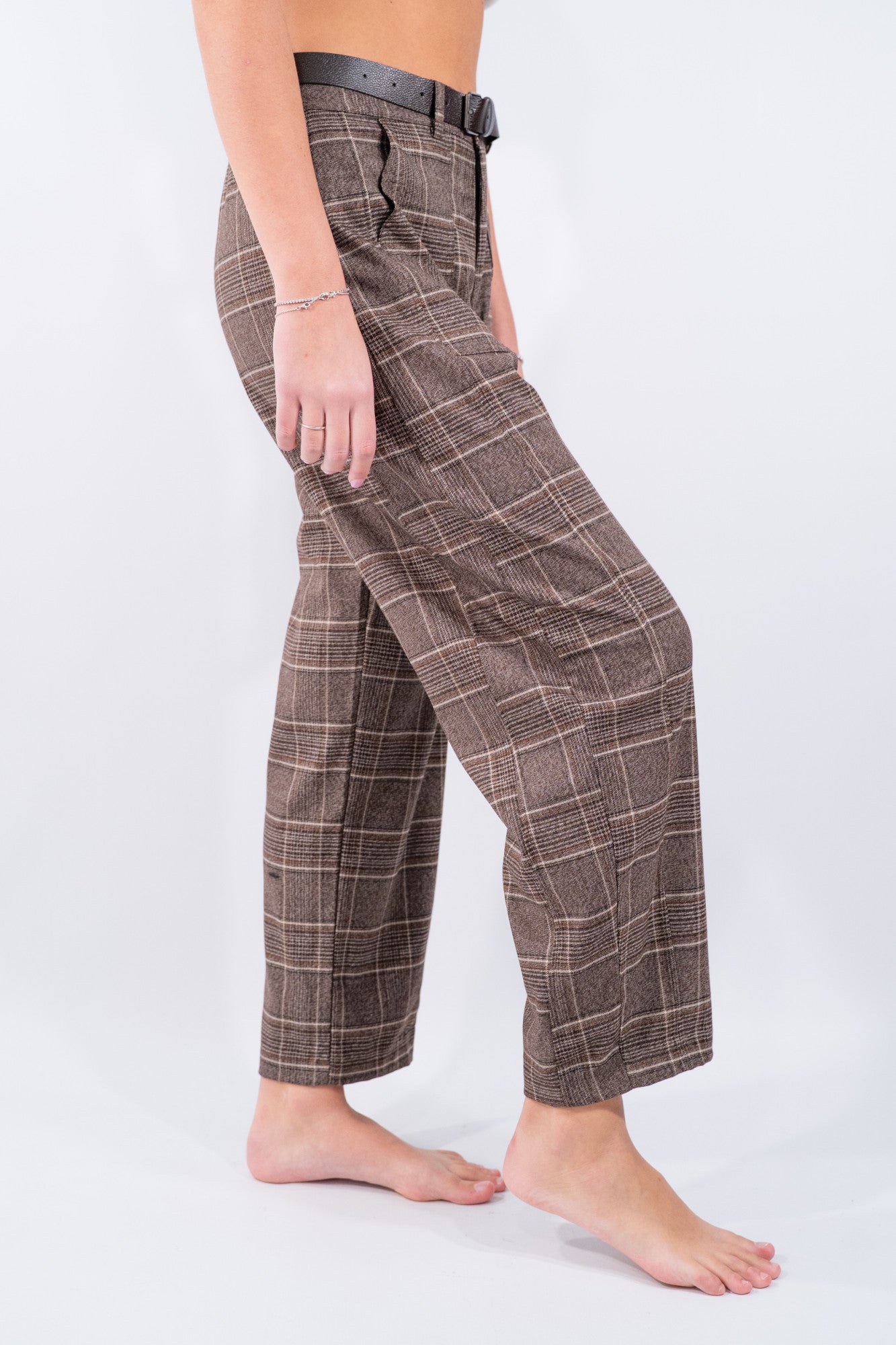 Pantalone ovetto a quadro in mano lana accessoriato con cintura