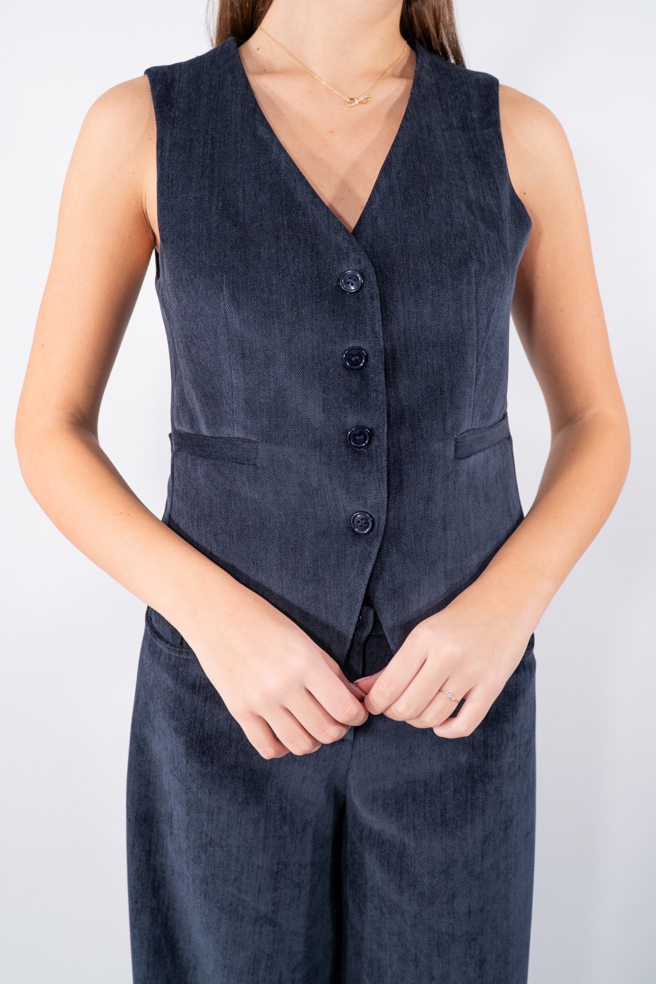 Gilet aperto chiusura a bottoni in tessuto effetto velluto