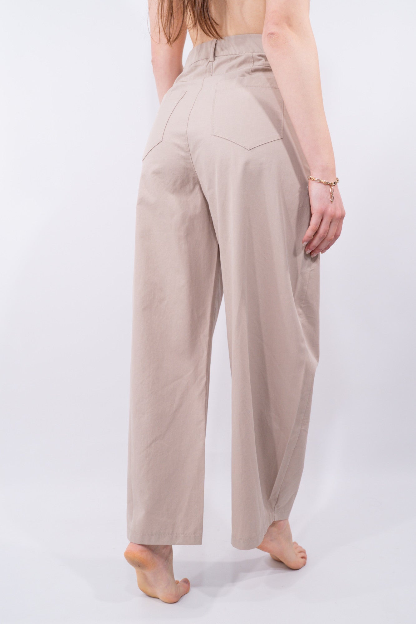 COLOR::BEIGE::5