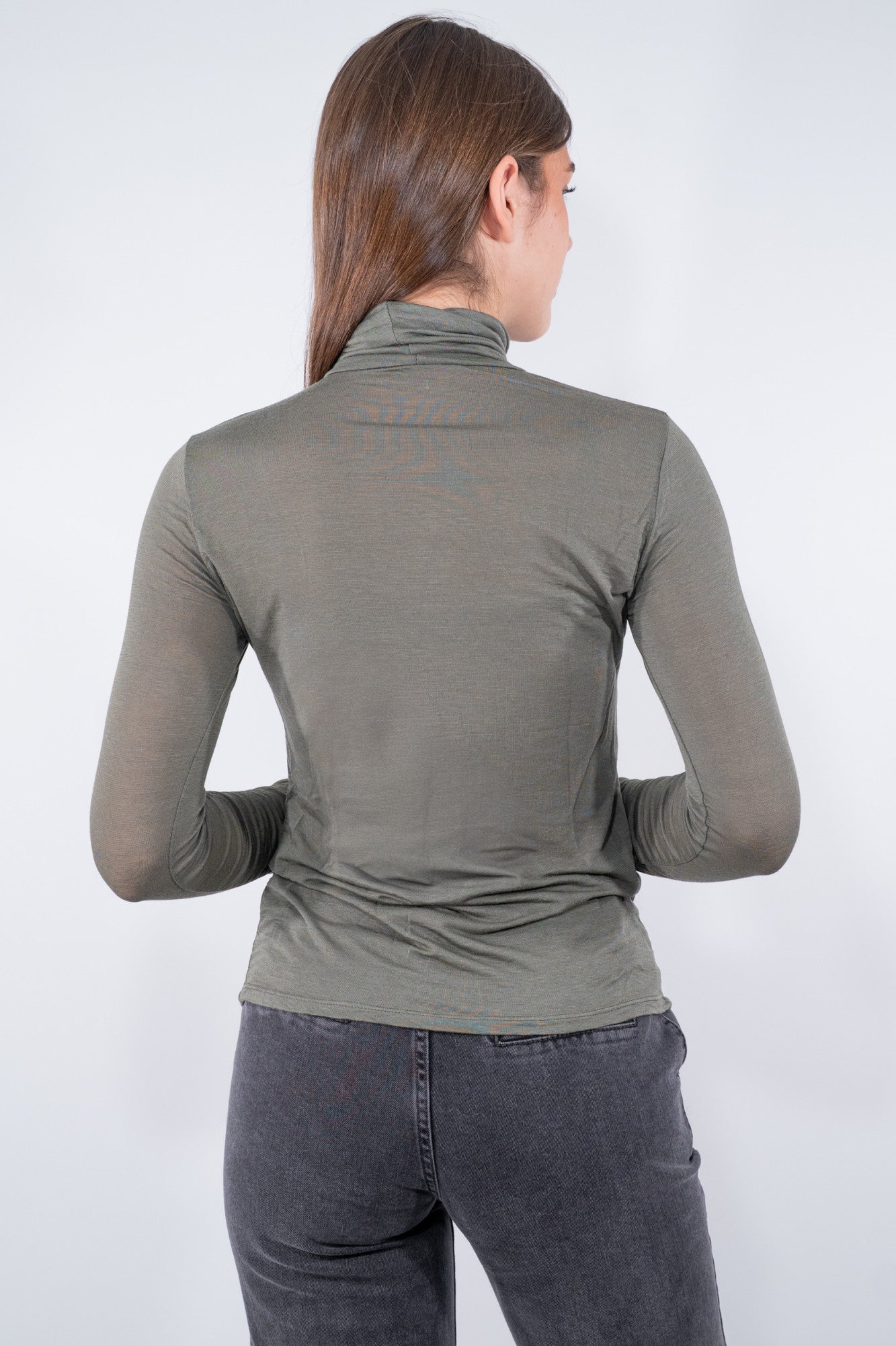 Dolcevita sotto giacca in misto viscosa e cashmere