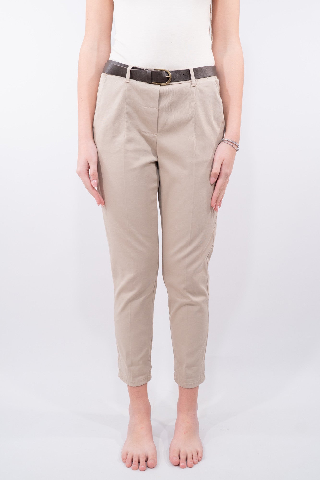COLOR::BEIGE::2