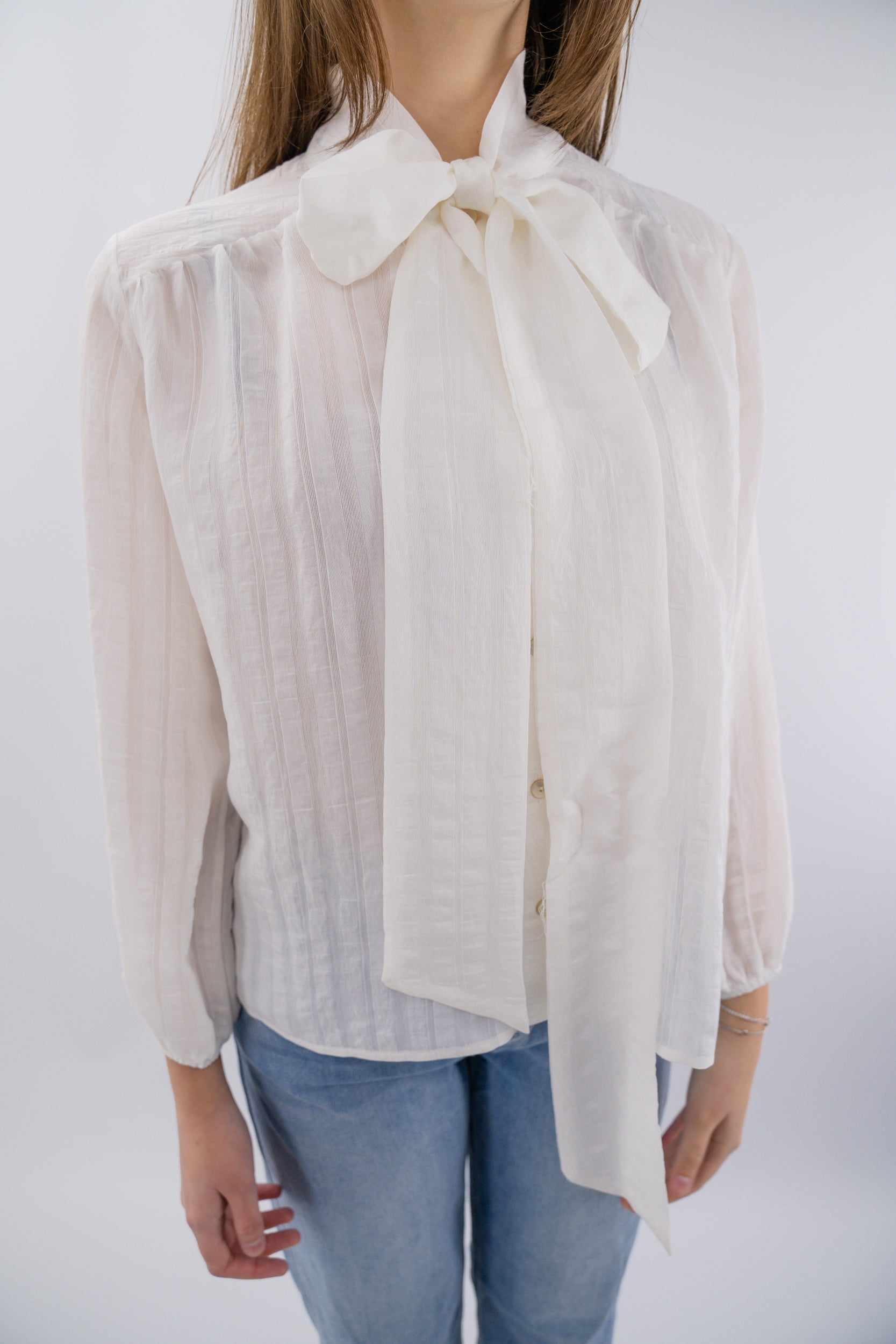 Camicia con fiocco