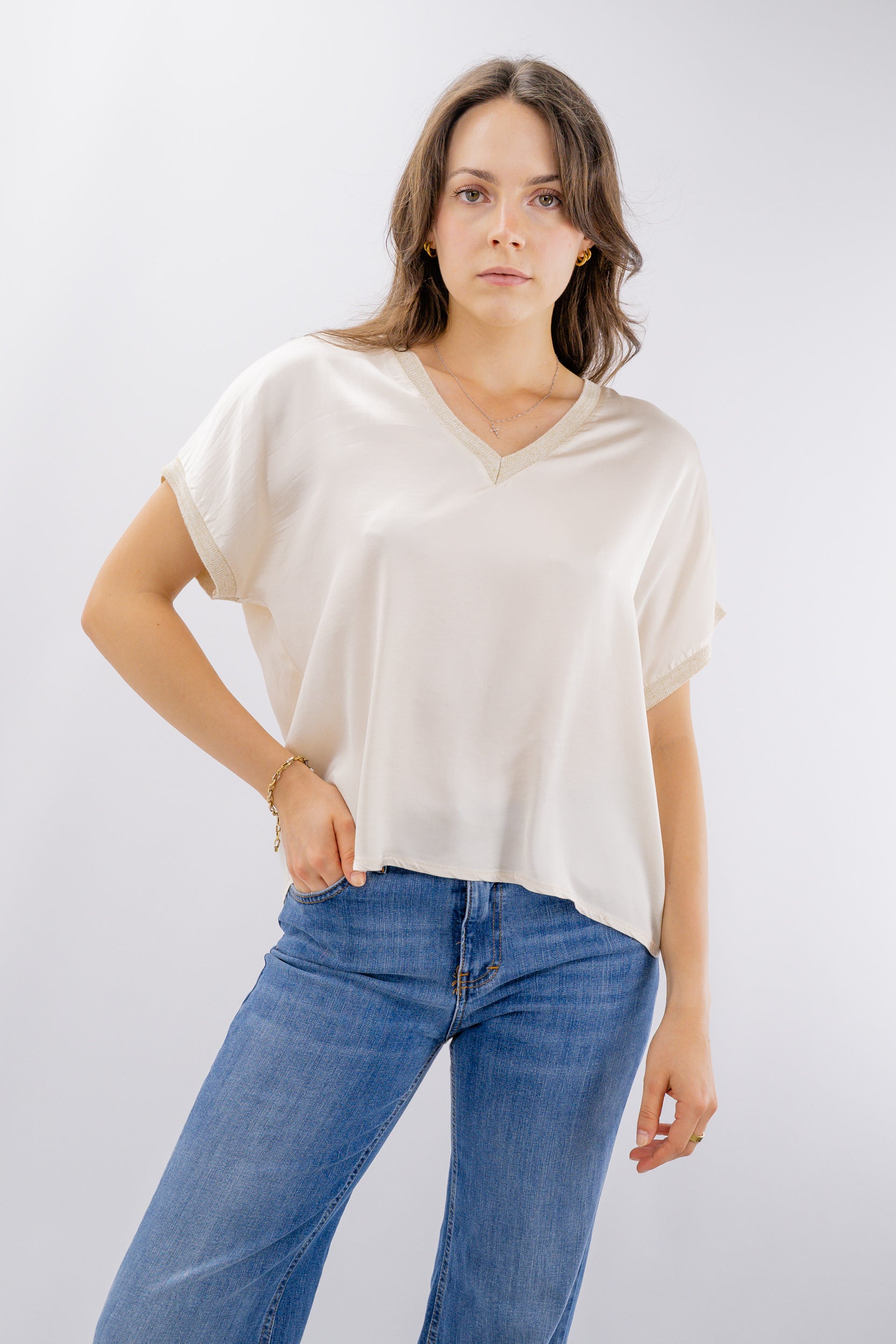 Blusa scollo a V con profili lurex