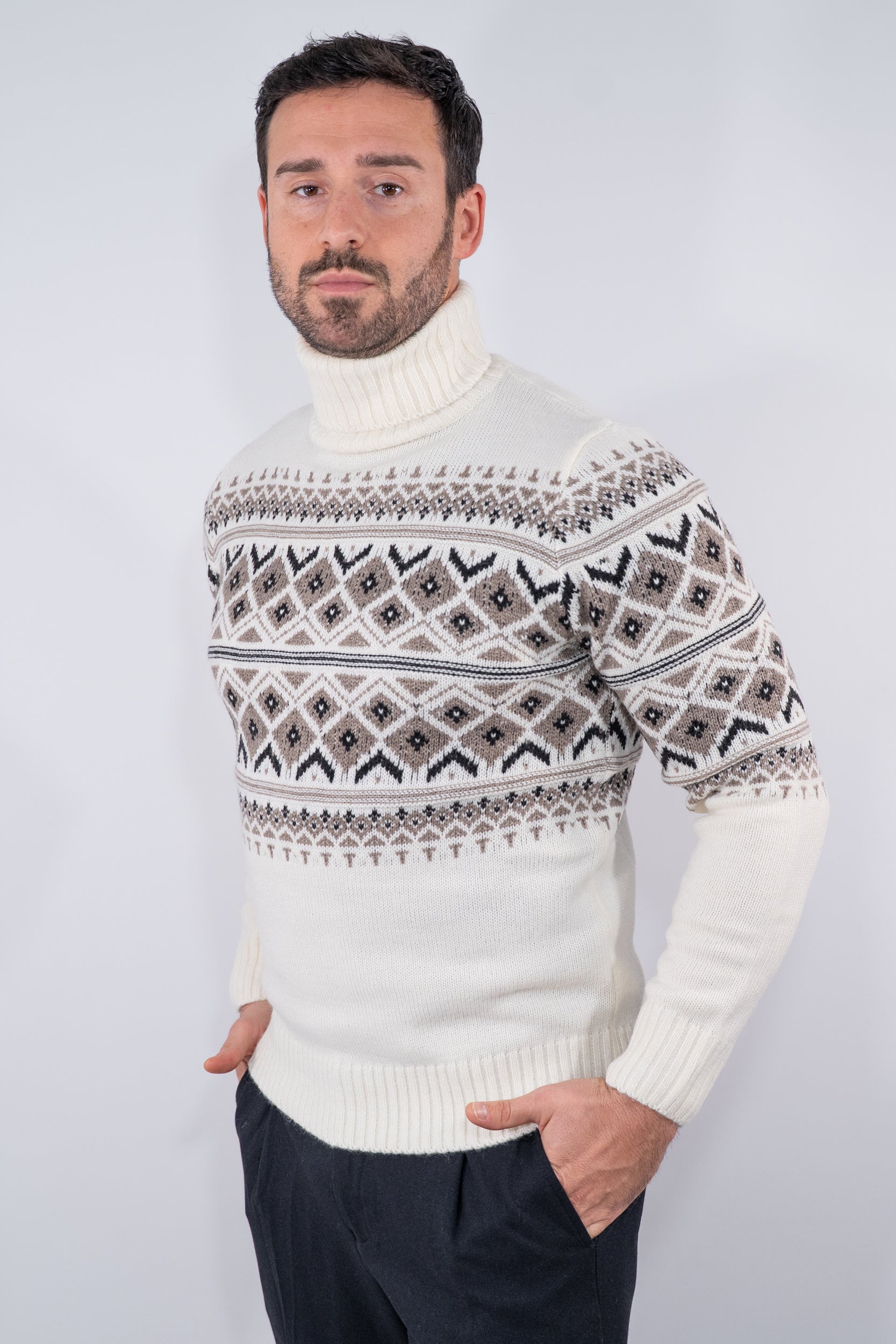 Dolcevita con disegno norvegese