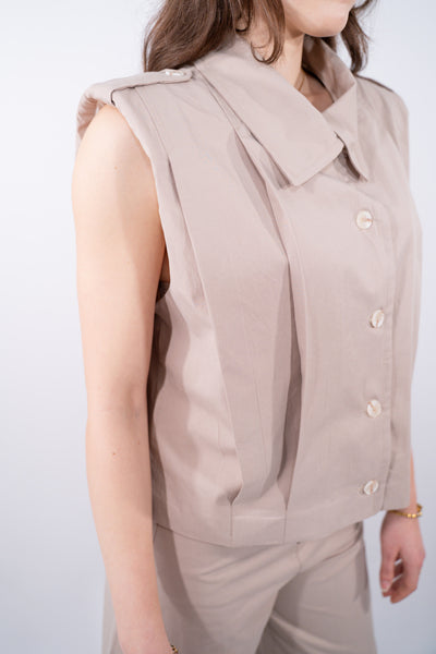 COLOR::BEIGE::2