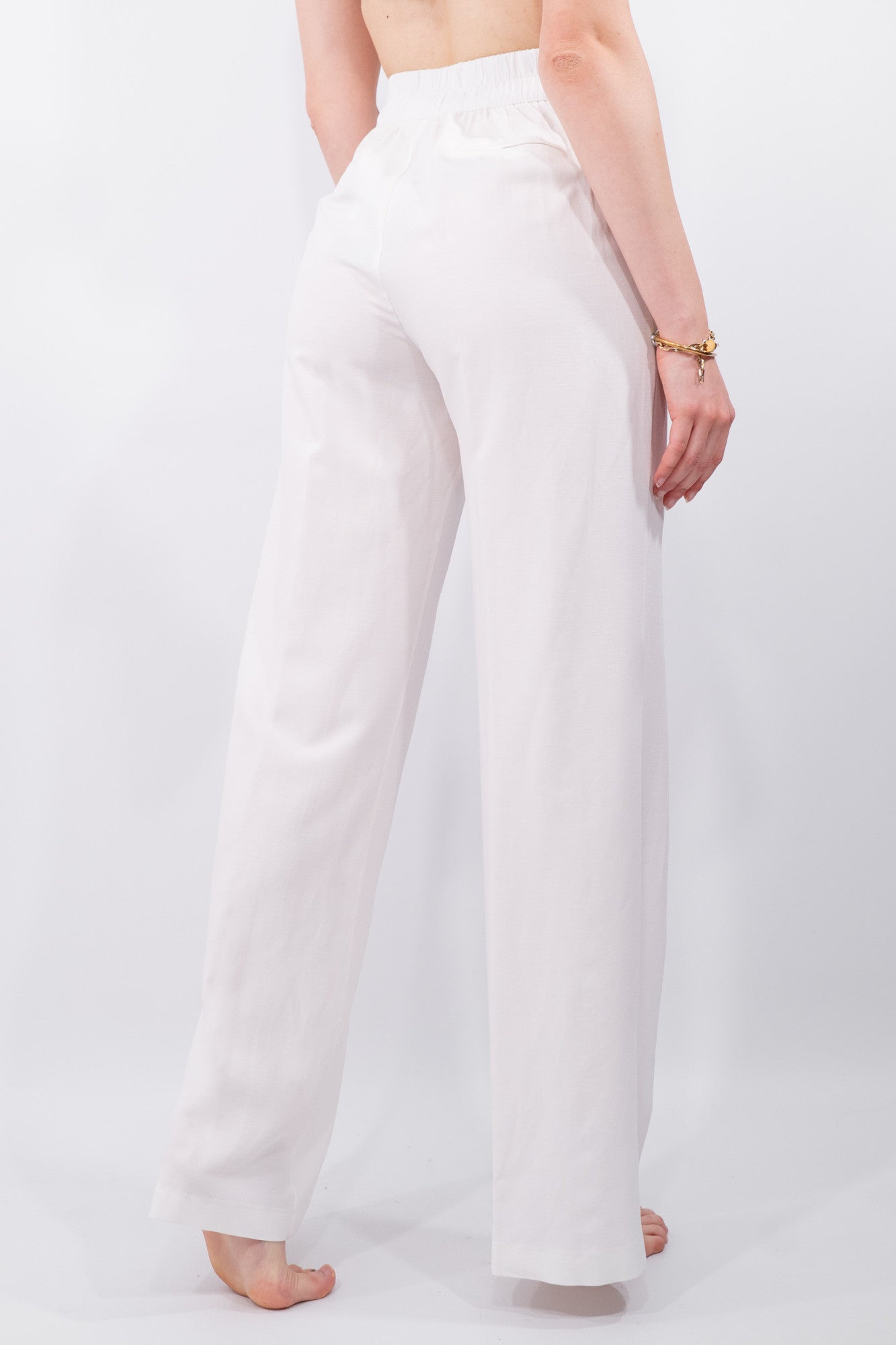 COLOR::BIANCO::4