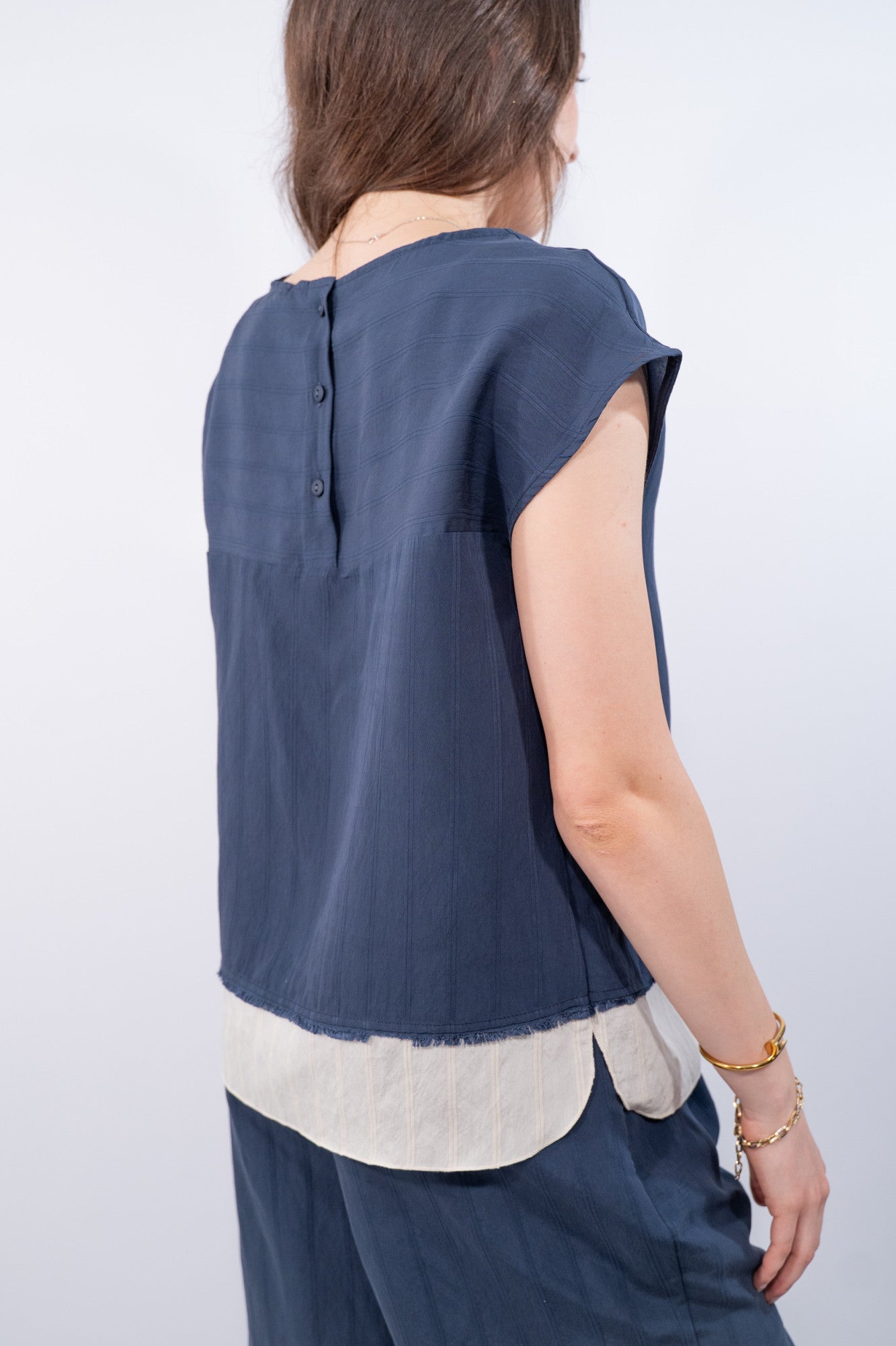 COLOR::BLU::3