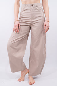 COLOR::BEIGE::1