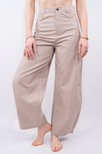 COLOR::BEIGE::1