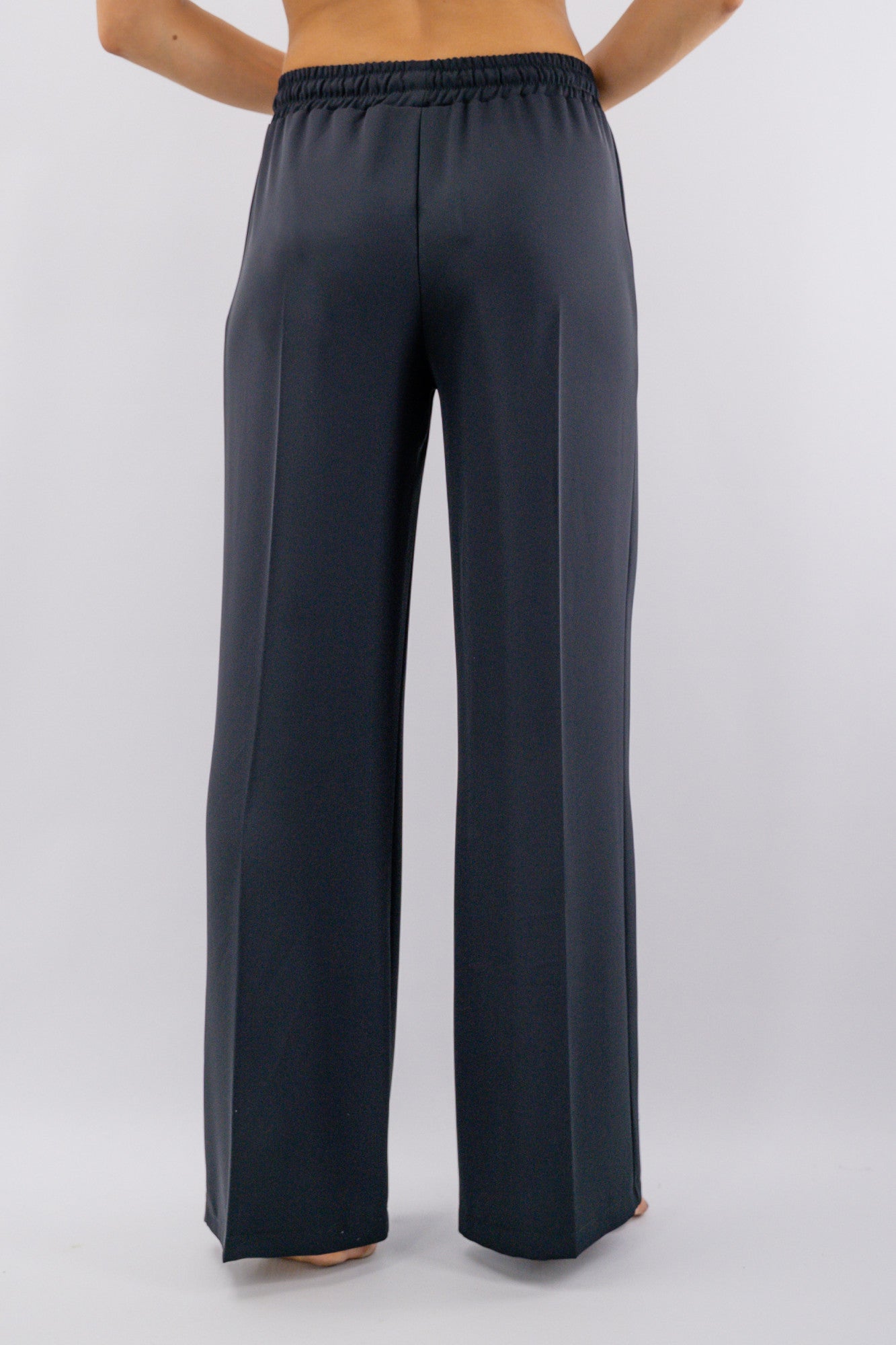 Pantalone ampio fluido