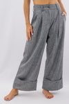 Pantalone tweed palazzo con maxi risvolto e pinces