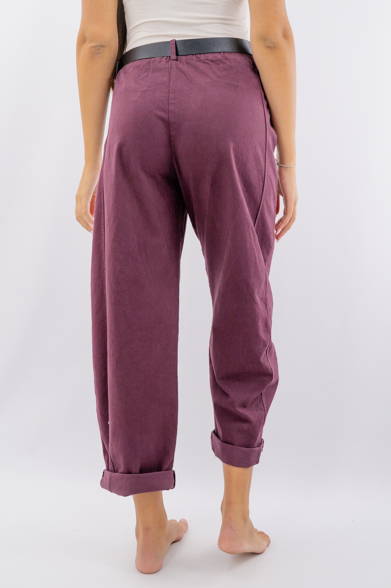 Pantalone ovetto con tasca marsupio