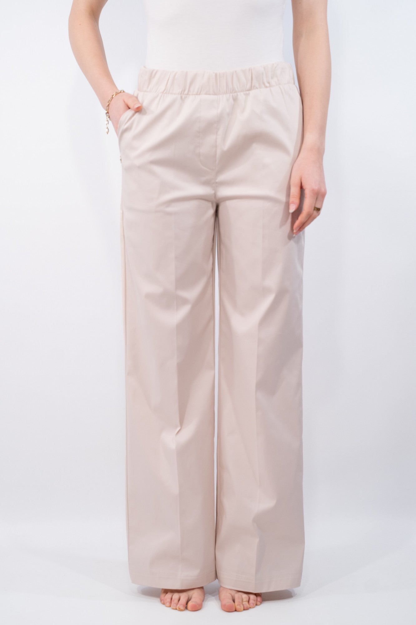 COLOR::BEIGE::2