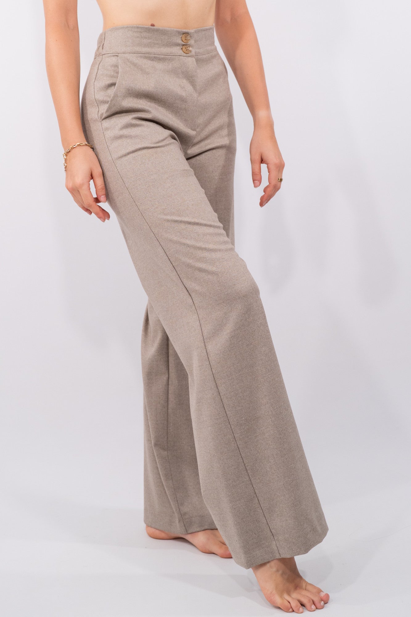 COLOR::BEIGE::2