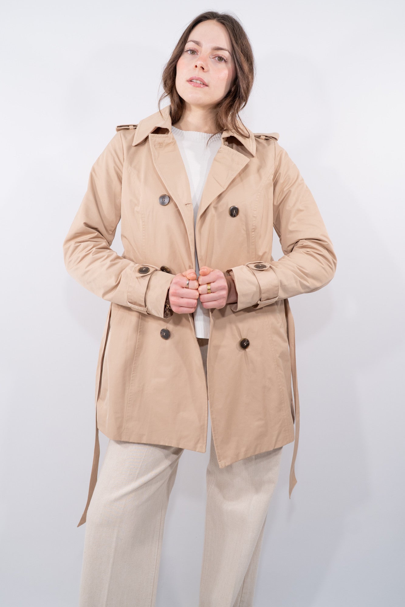 COLOR::BEIGE::1