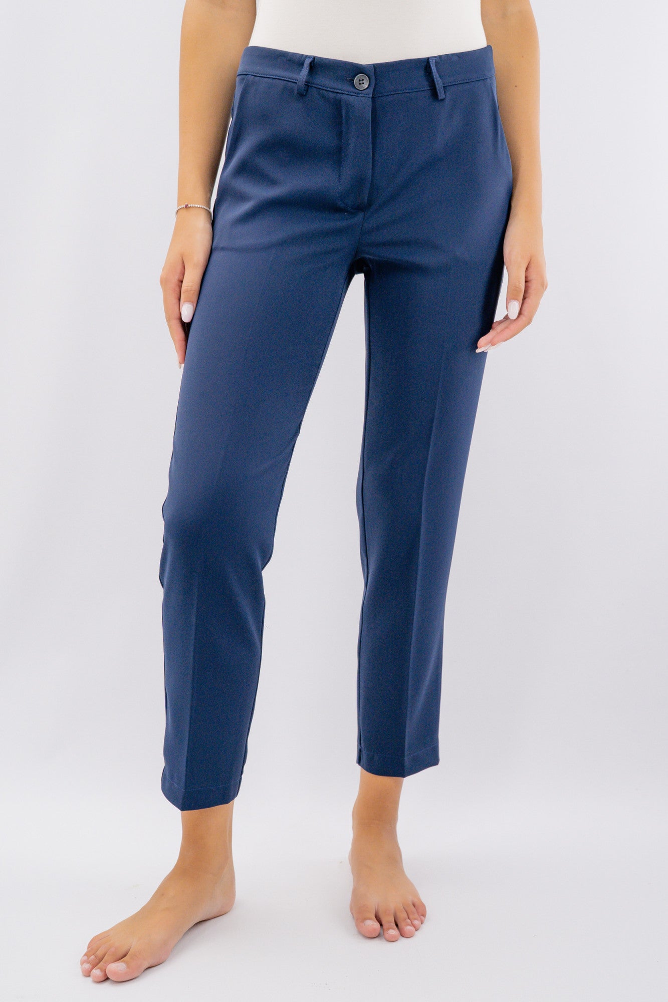 Pantalone gamba asciutta in tessuto fluido