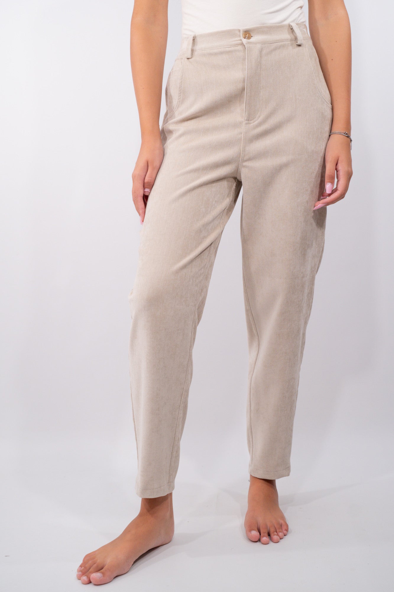 COLOR::BEIGE::1
