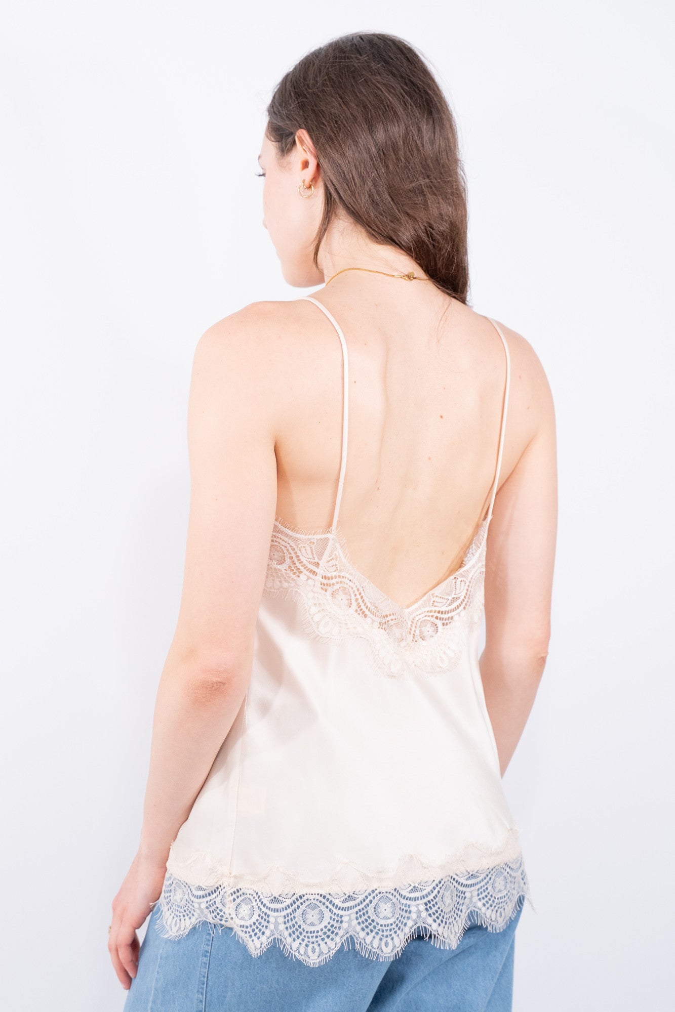 COLOR::CREMA::4