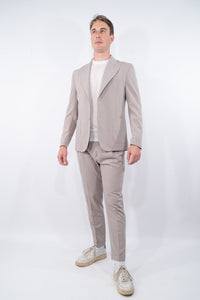 COLOR::BEIGE::4