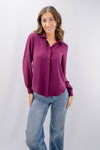 Camicia effetto raso elegante ed essenziale