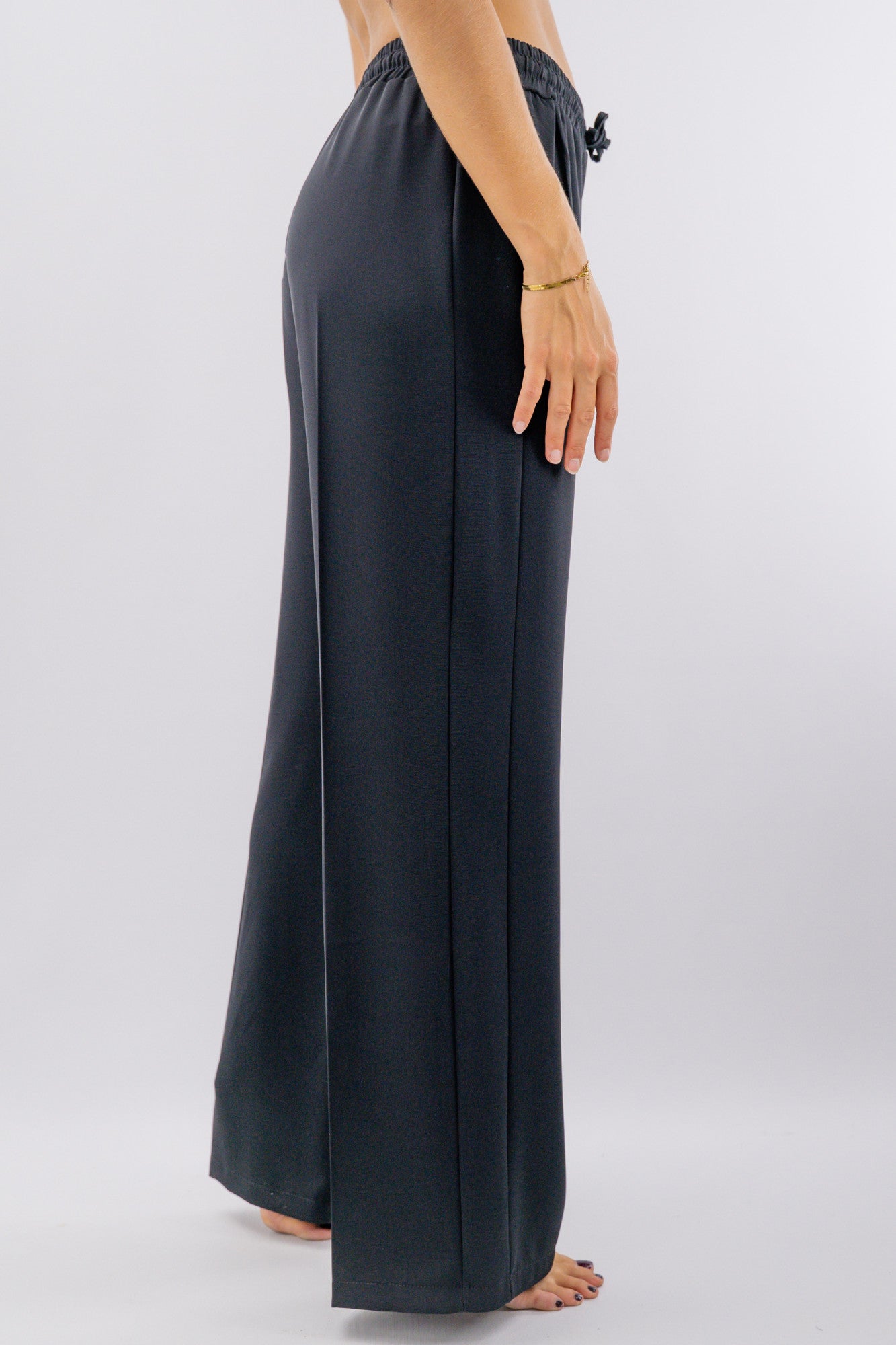 Pantalone ampio fluido