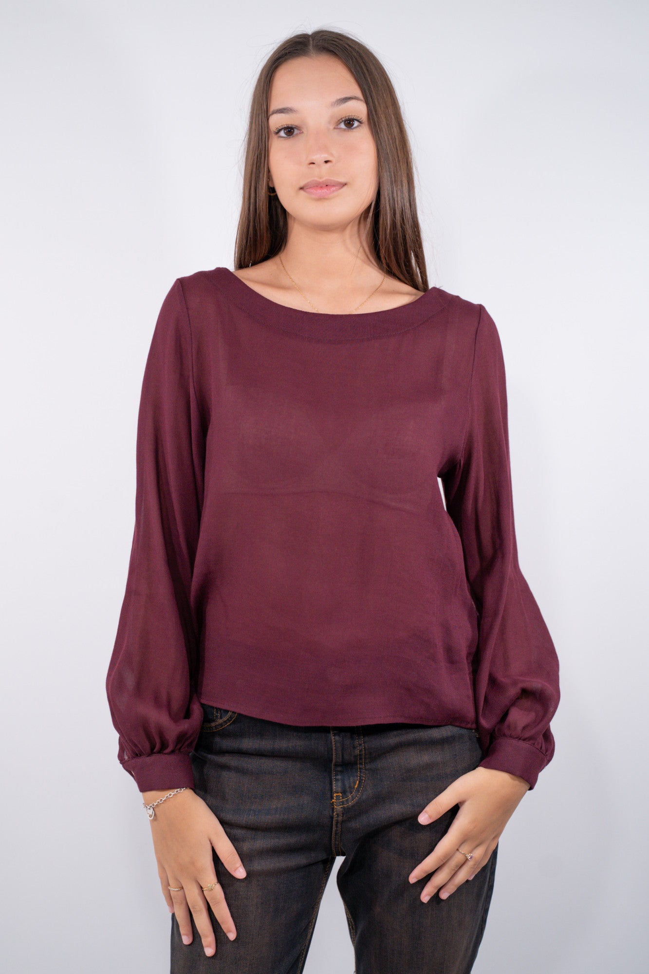 COLOR::BORDEAUX::1