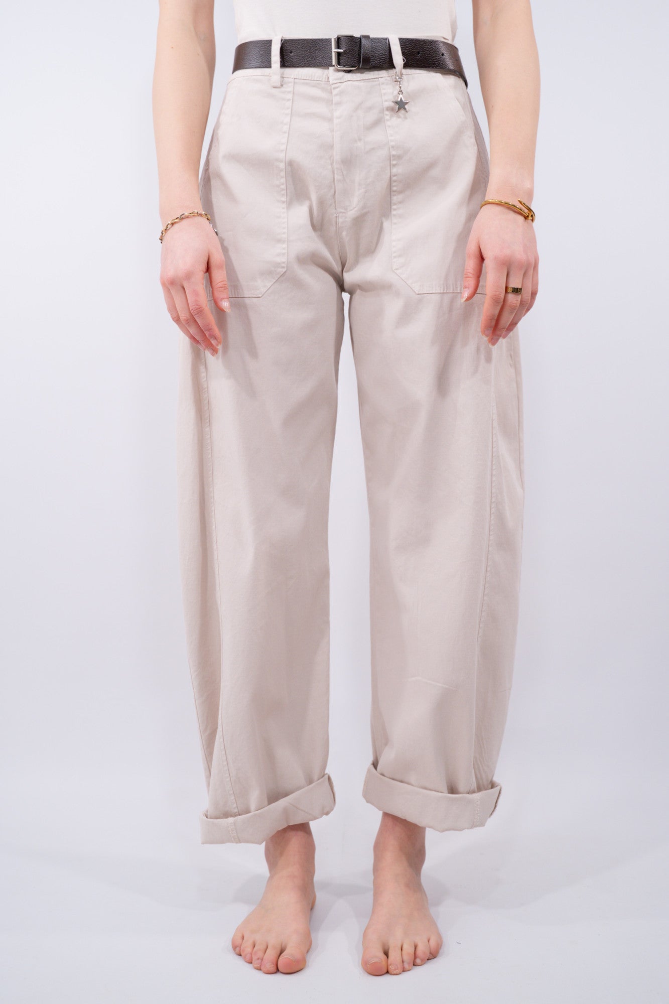 COLOR::BEIGE::2