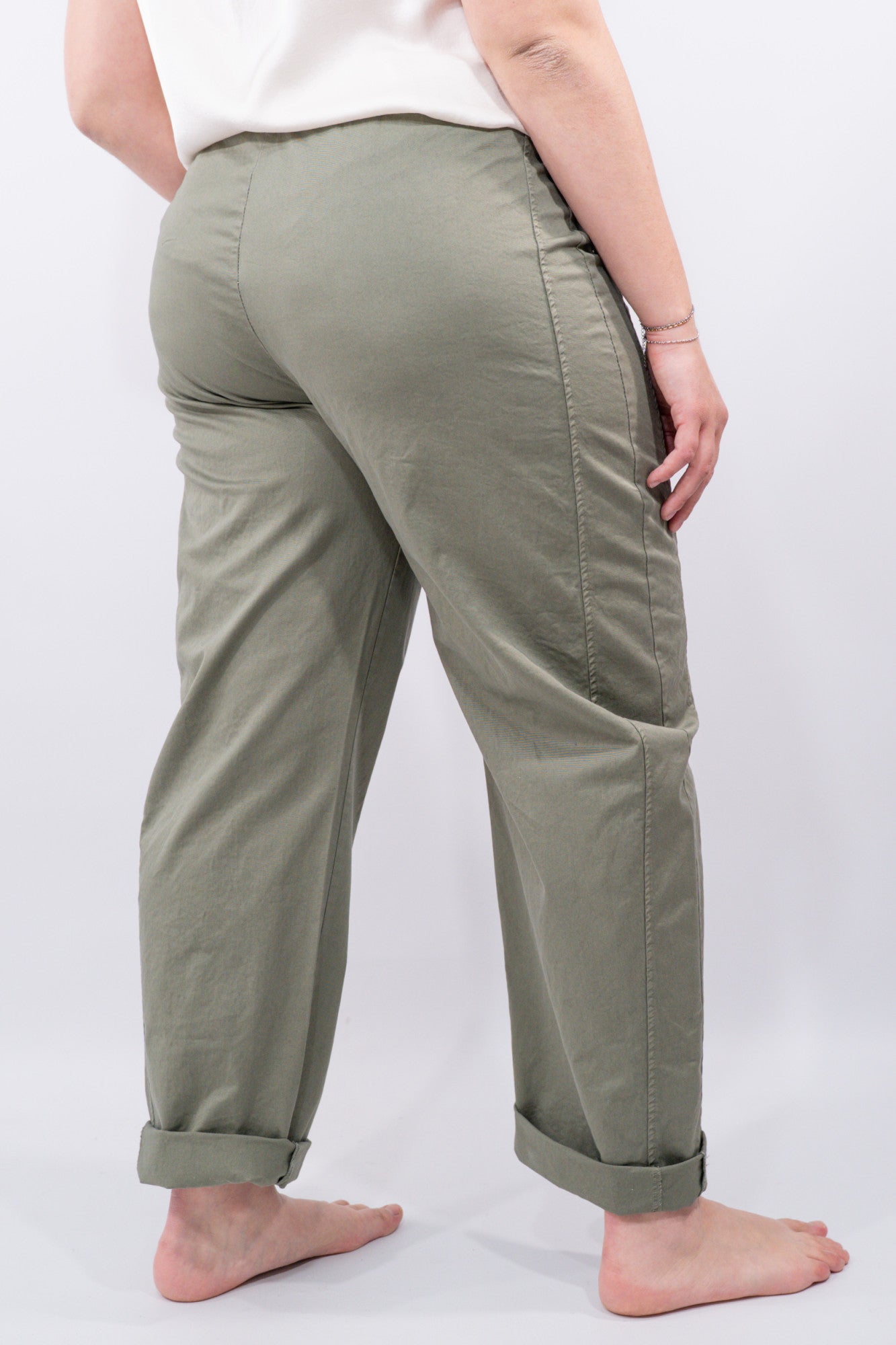 COLOR::VERDE MILITARE::4