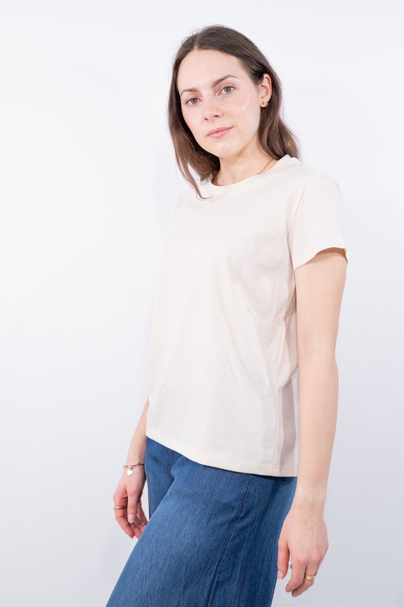 COLOR::CREMA::2