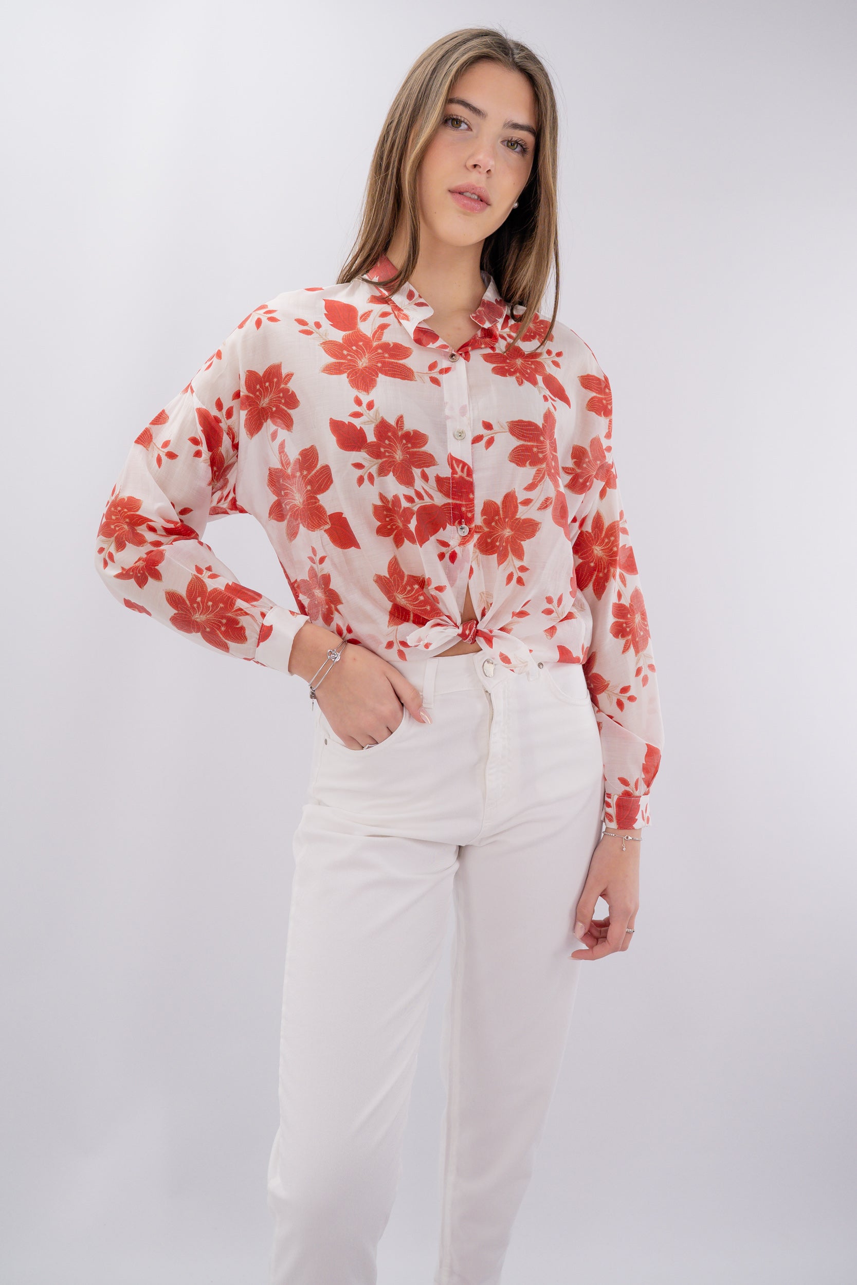 Camicia in fantasia floreale