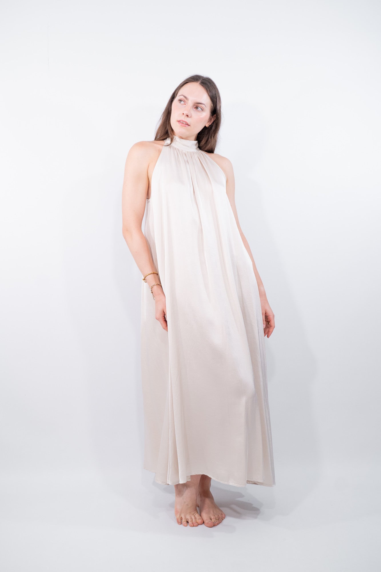 COLOR::BEIGE::1