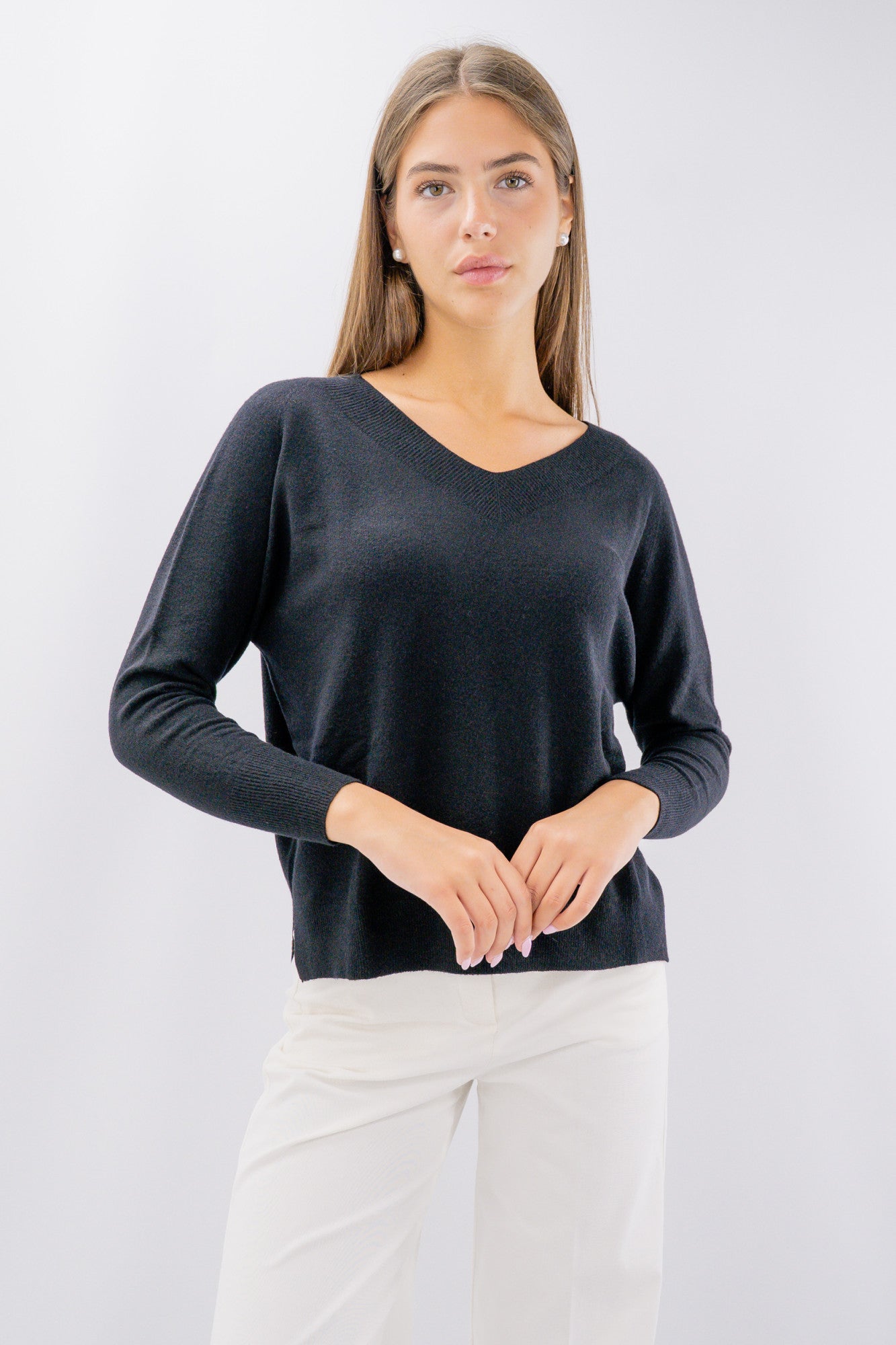 Maglia scollo a V fronte e retro