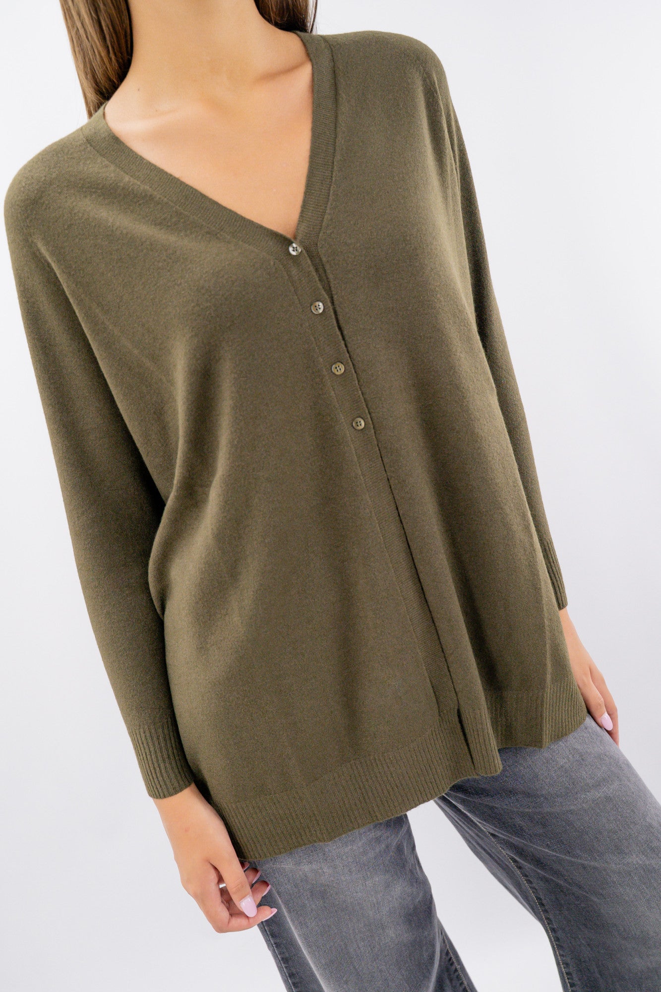 Cardigan lungo con bottoncini