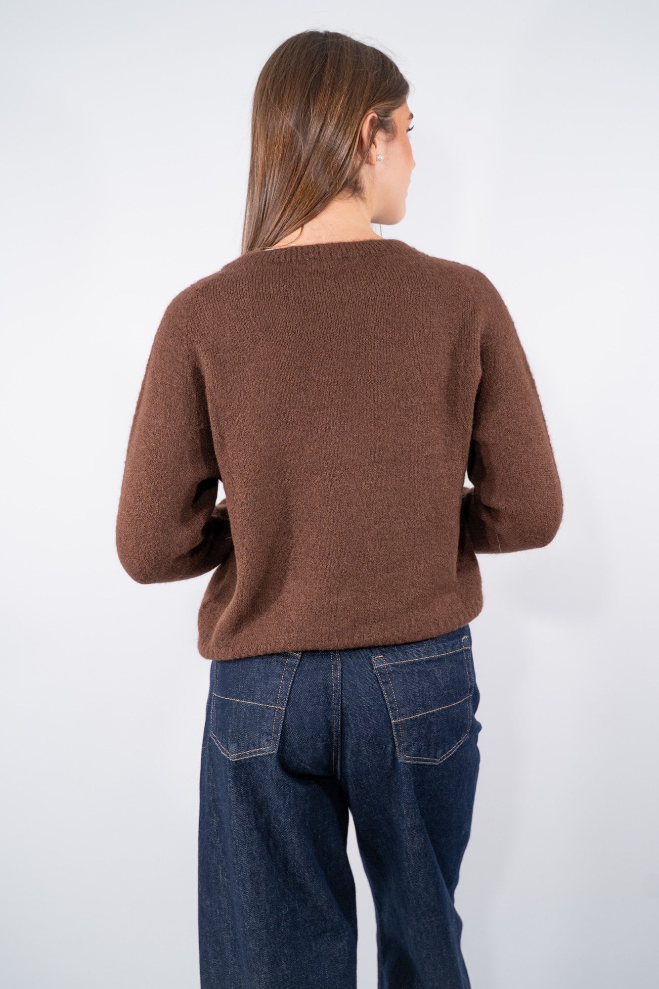 Maglia girocollo soffice in filato pregiato caldo