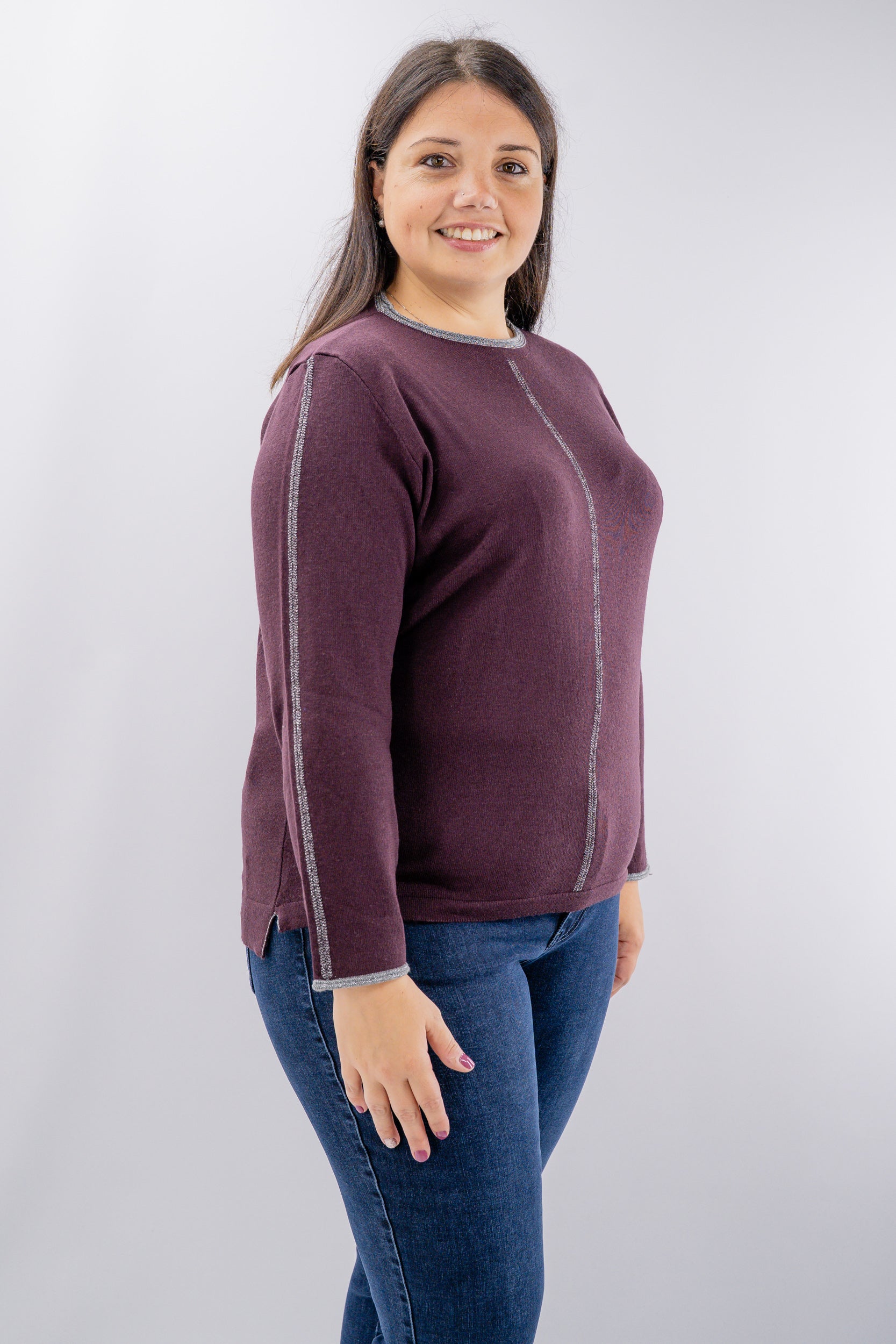 Maglia over con profili e rifiniture in lurex