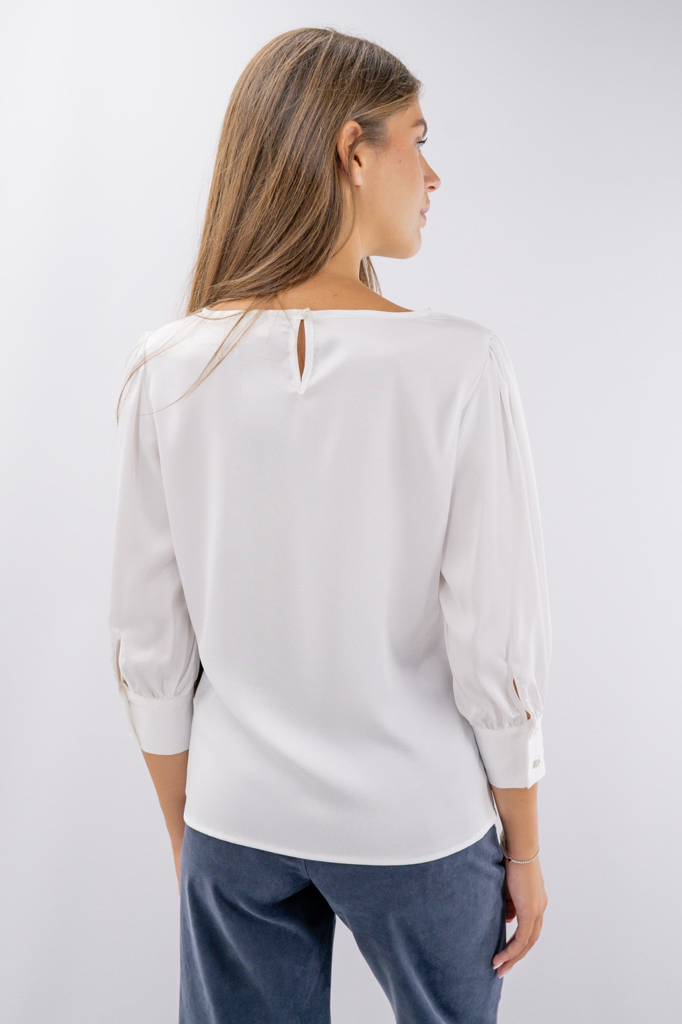 Blusa ad effetto satinato