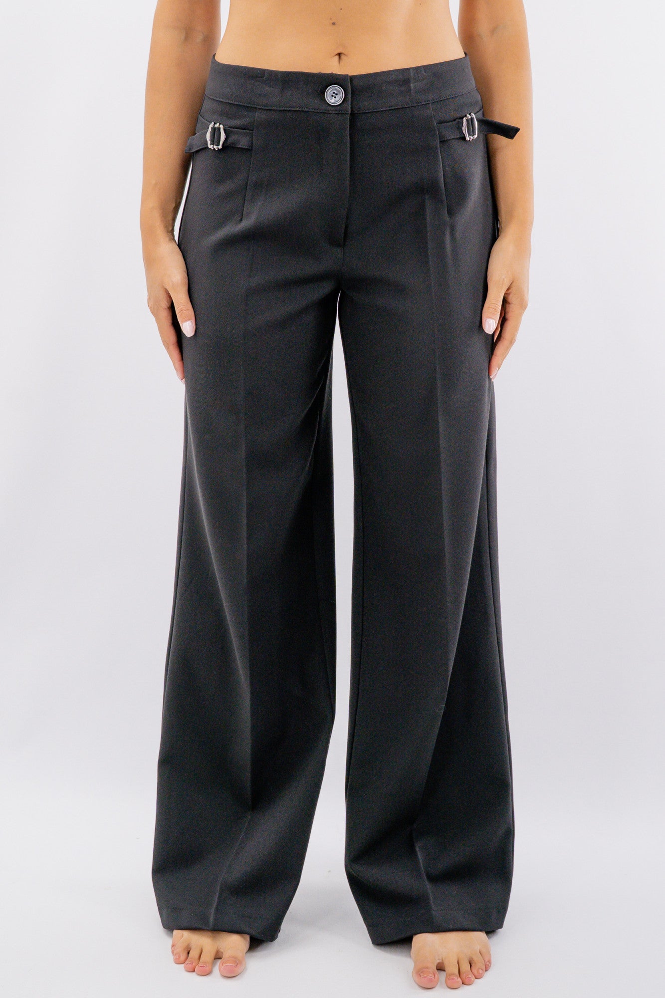 Pantalone palazzo sartoriale con fibbie laterali