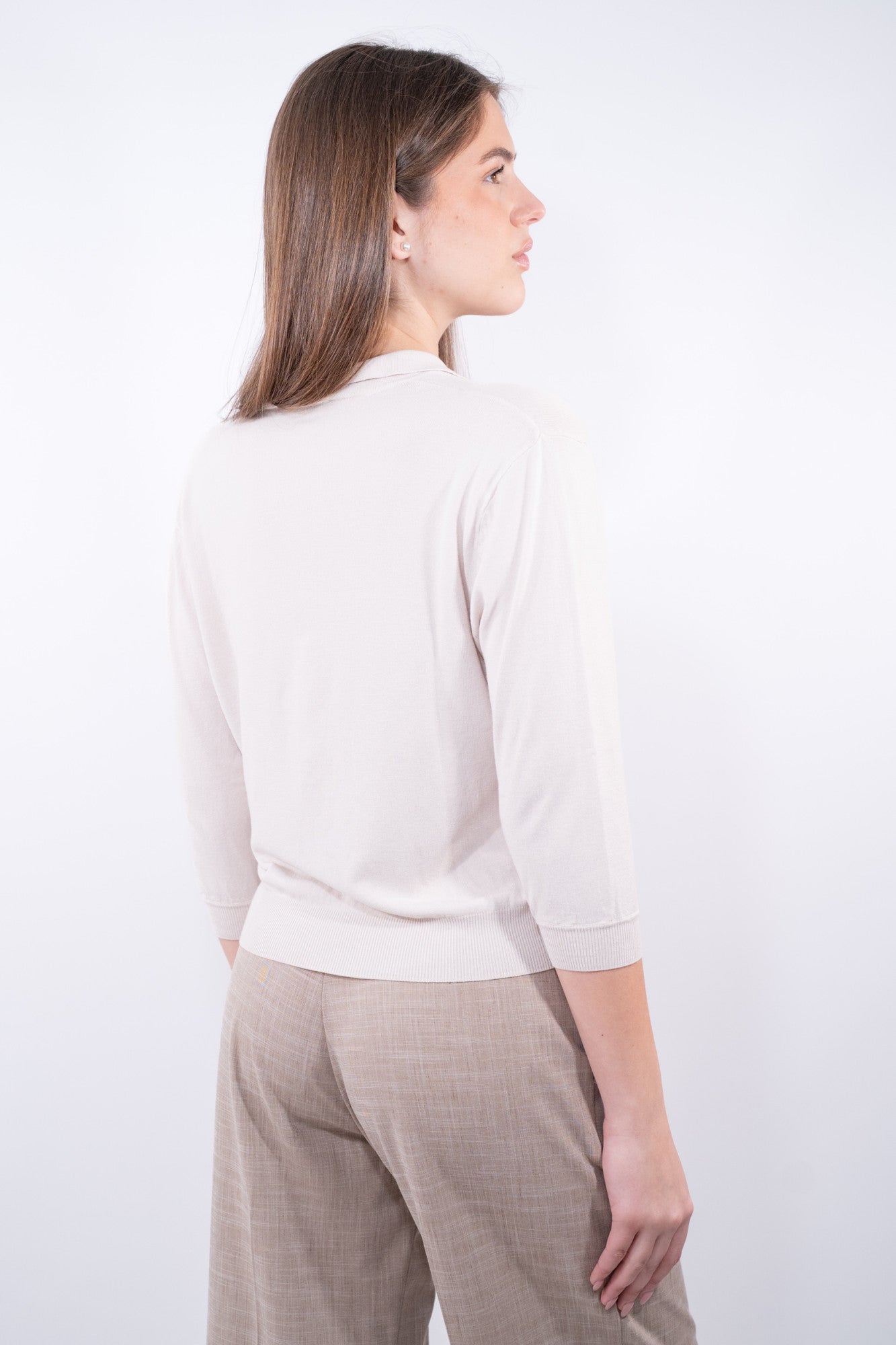 COLOR::BEIGE::3