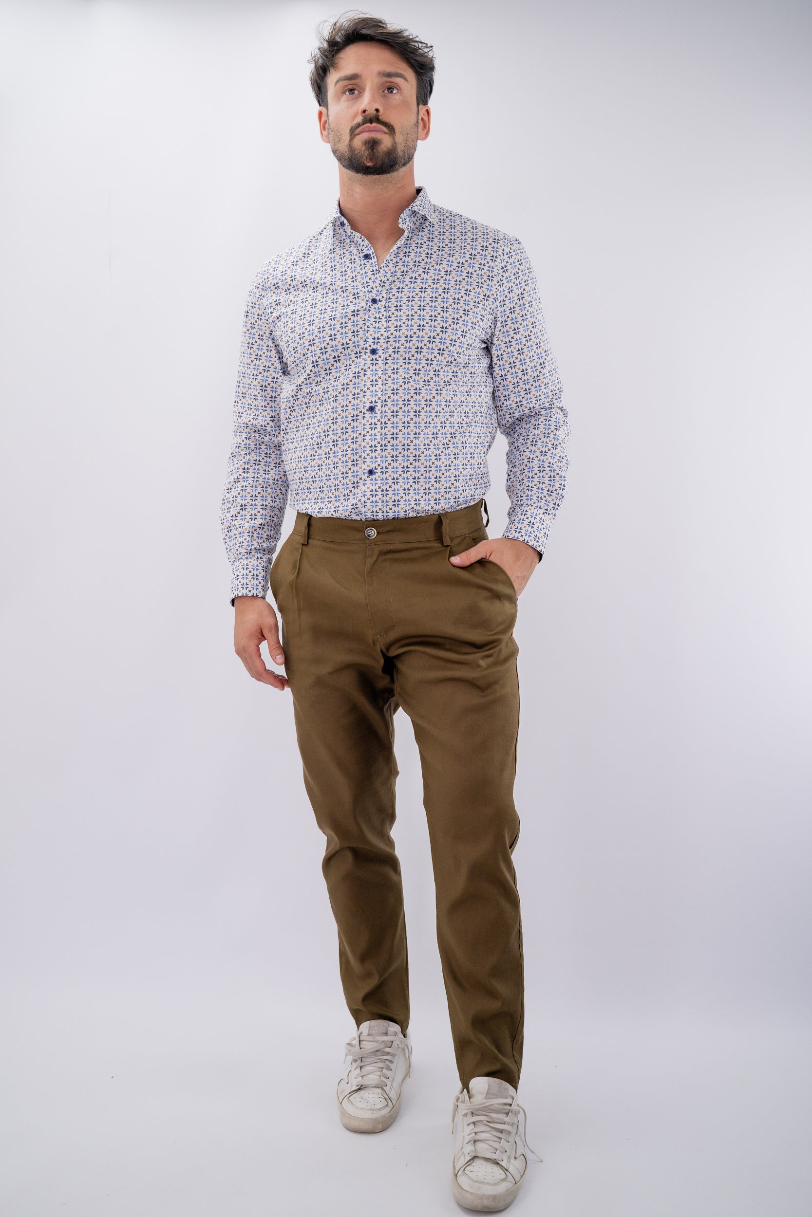 Camicia in fantasia stilizzata