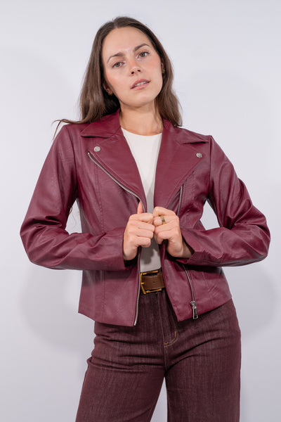 COLOR::BORDEAUX::1