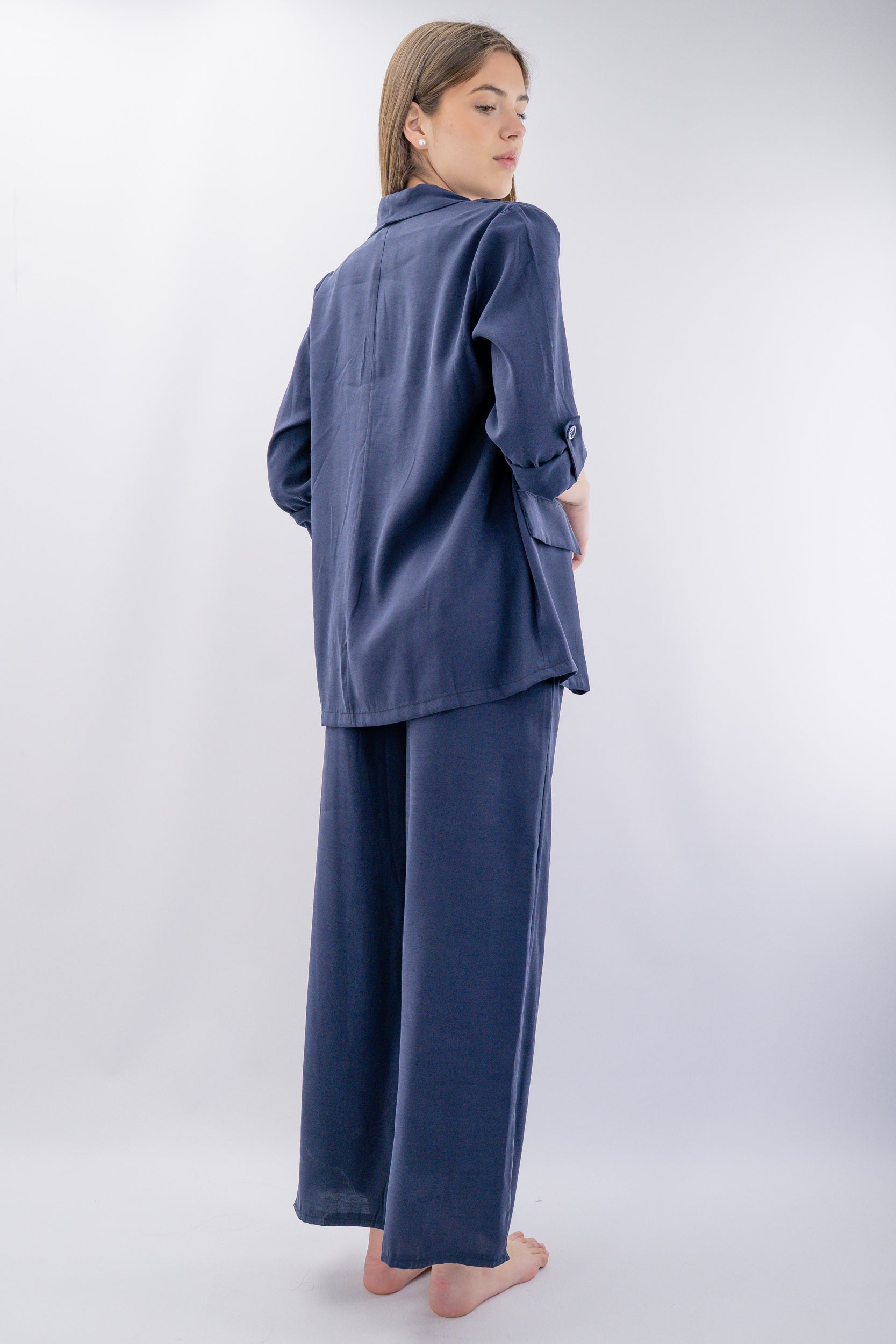 Blazer aperto fluido con maniche risvoltabili